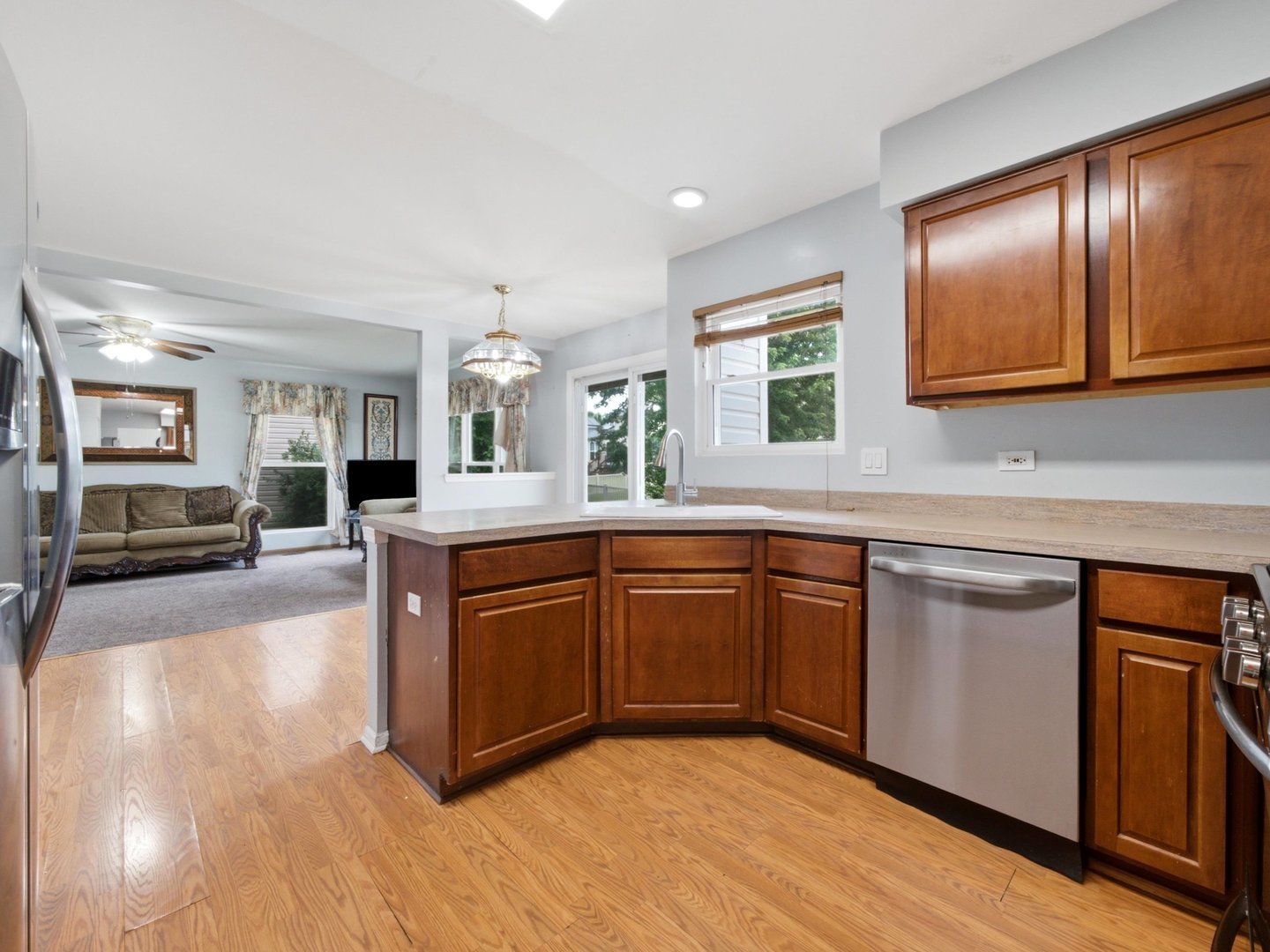 601 Greystone Lane