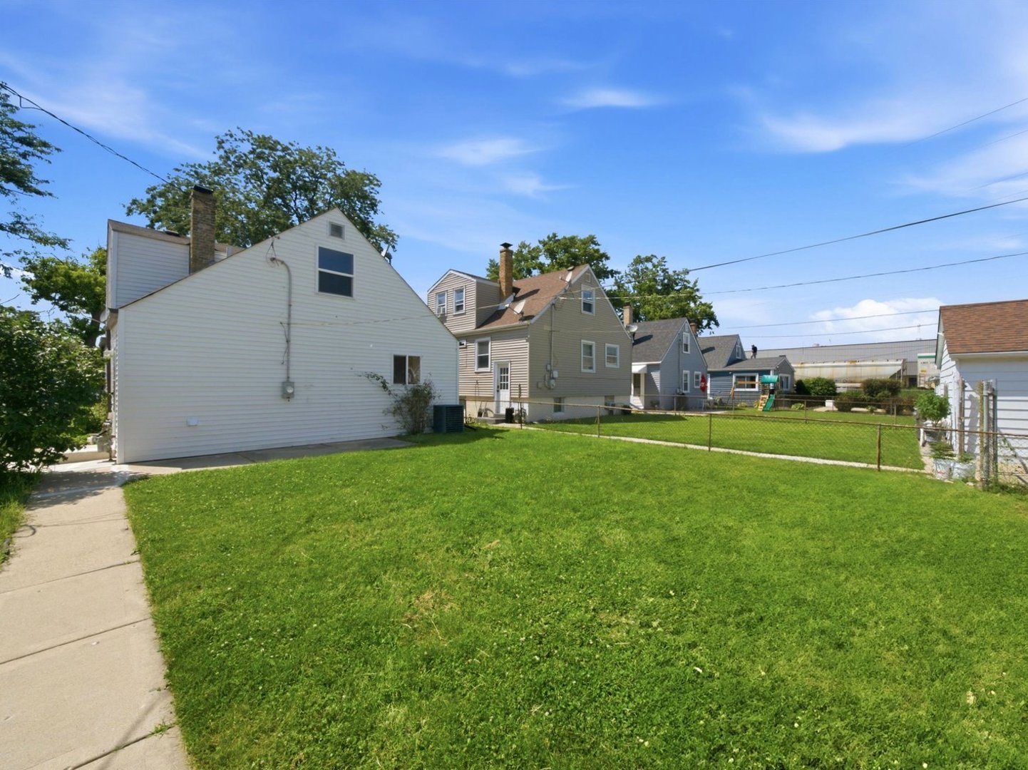 35 46th Avenue