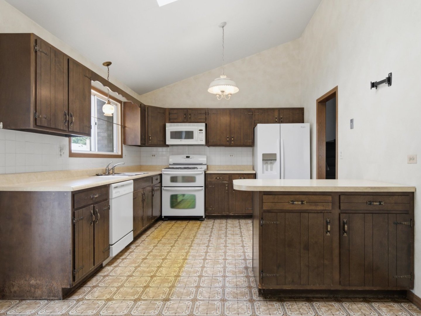 519 Maple Lane