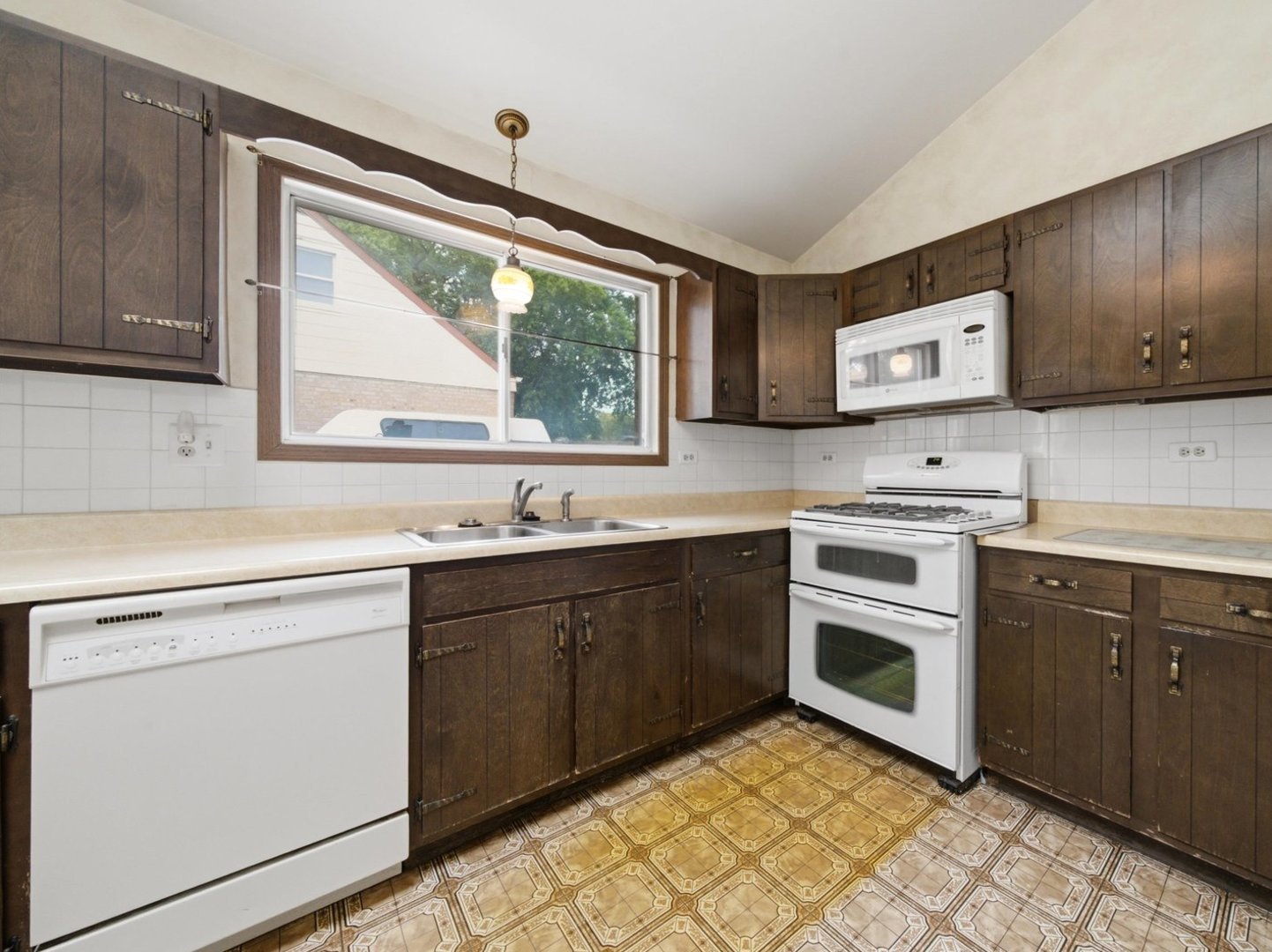 519 Maple Lane
