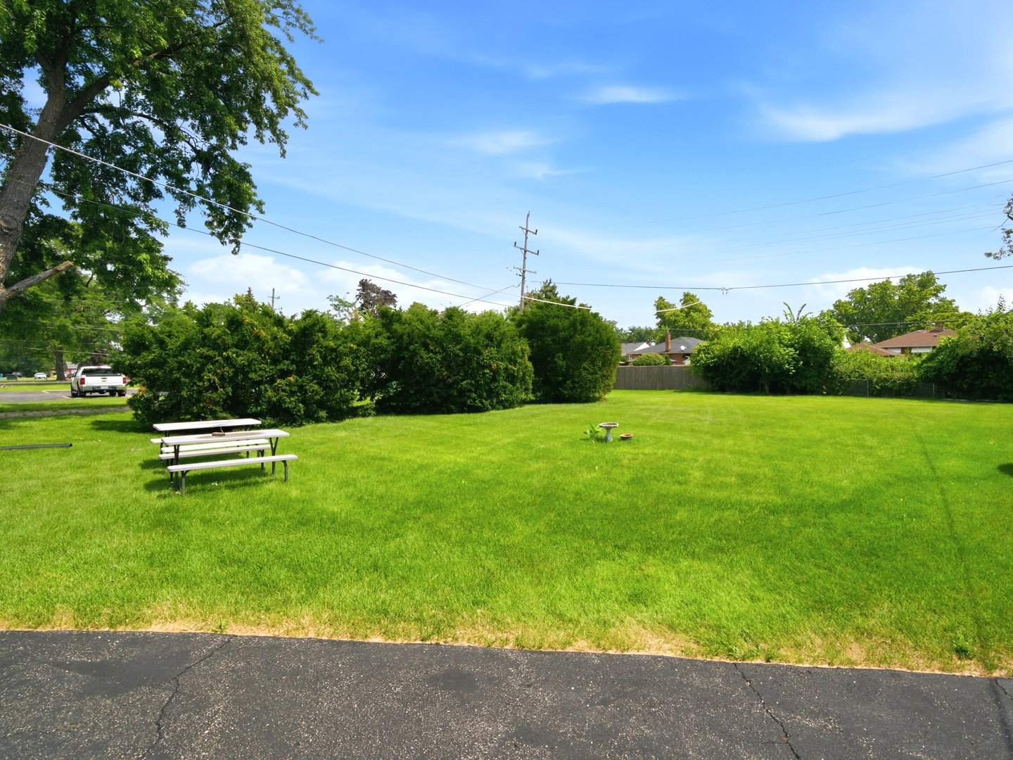 1421 Balmoral Avenue Unit: 2S