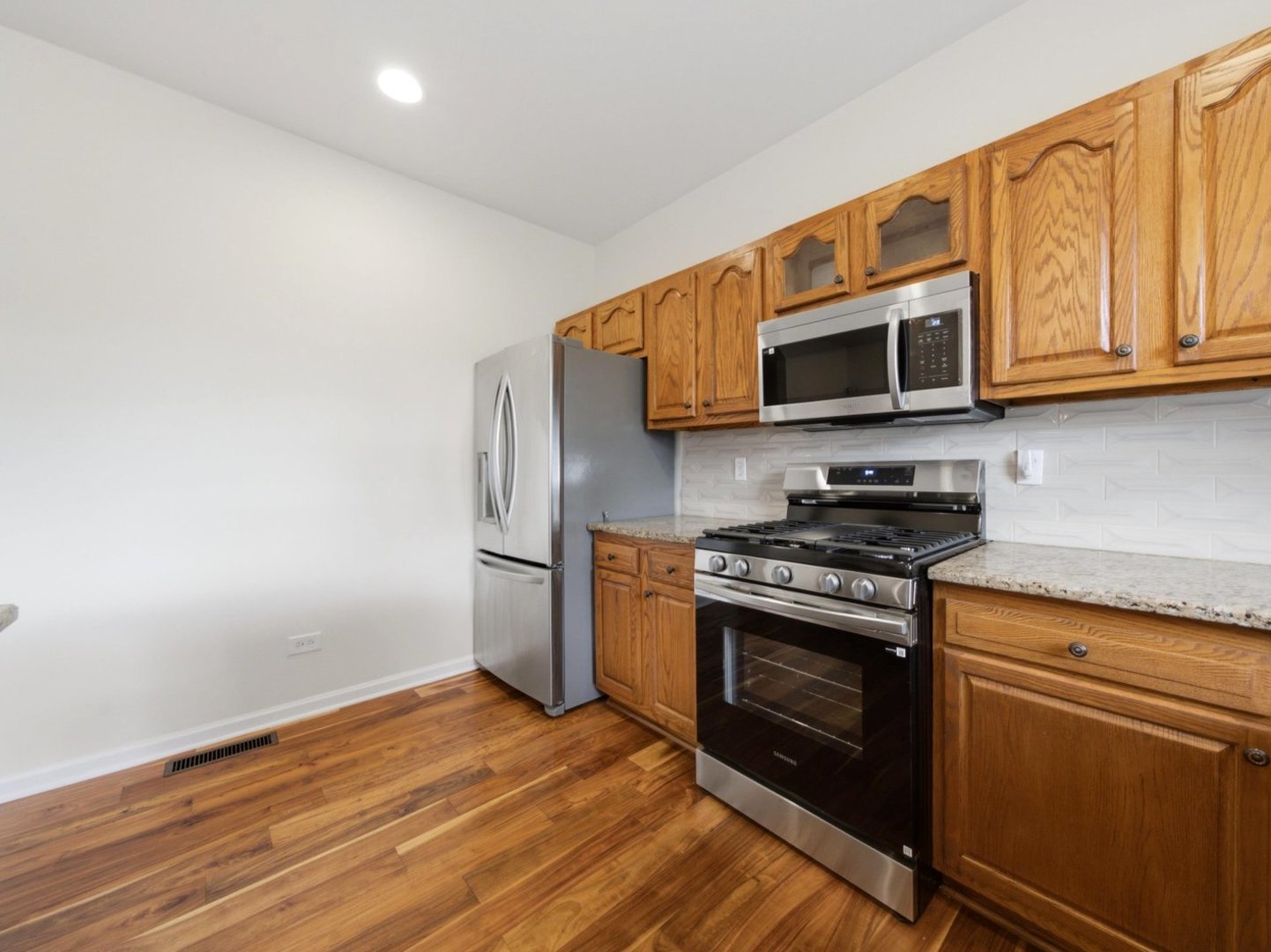 1825 W 115th Street