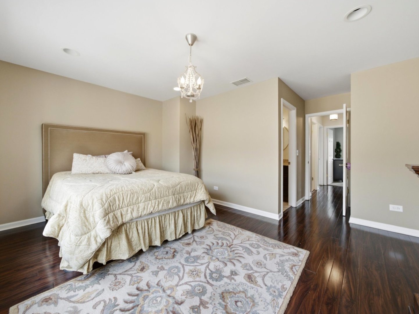 1825 W 115th Street