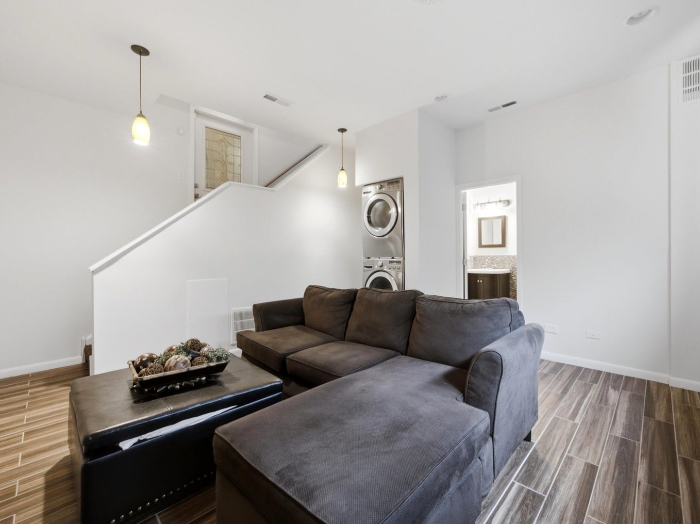 1825 W 115th Street