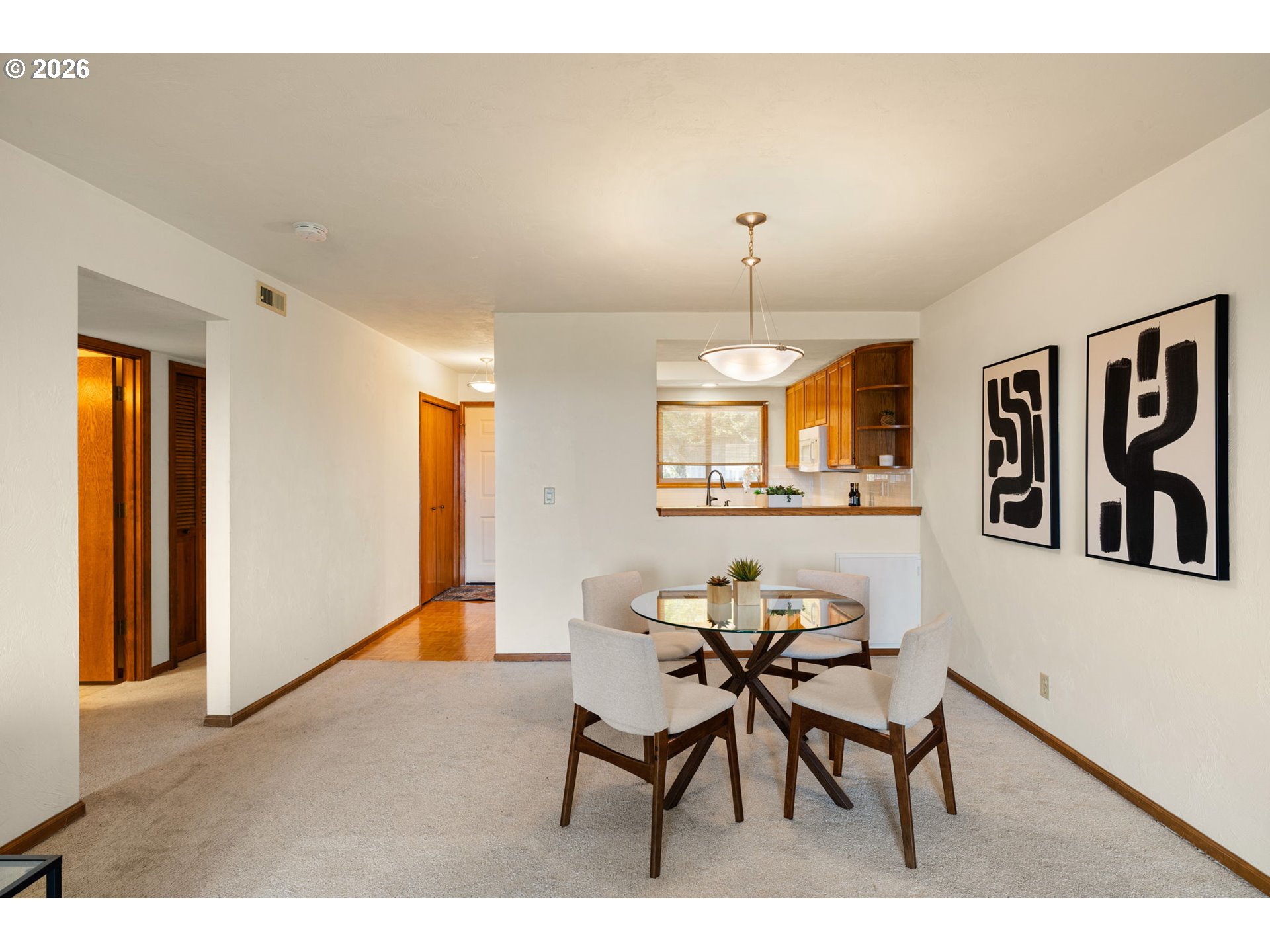 79 ROCKRIDGE DR