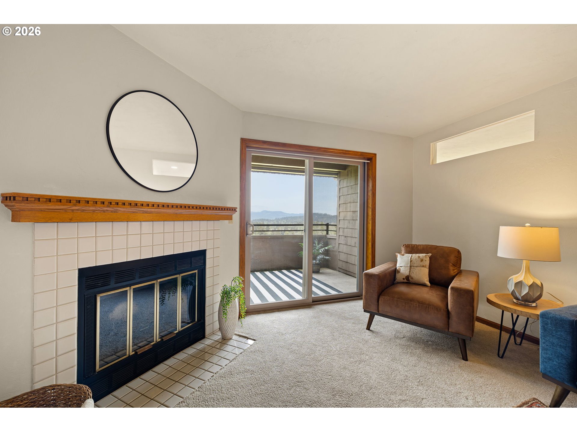 79 ROCKRIDGE DR