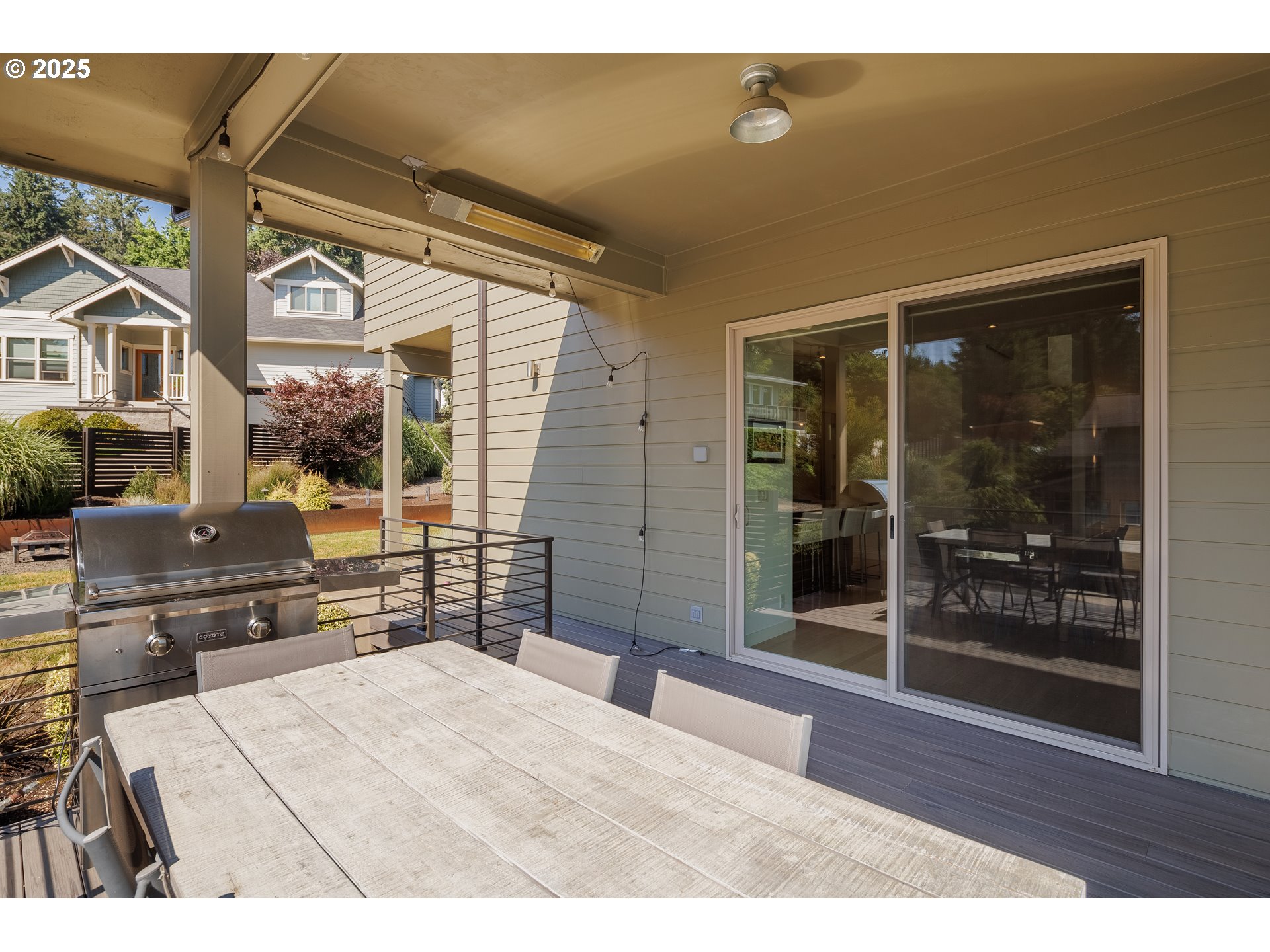 2490 PANORAMA DR