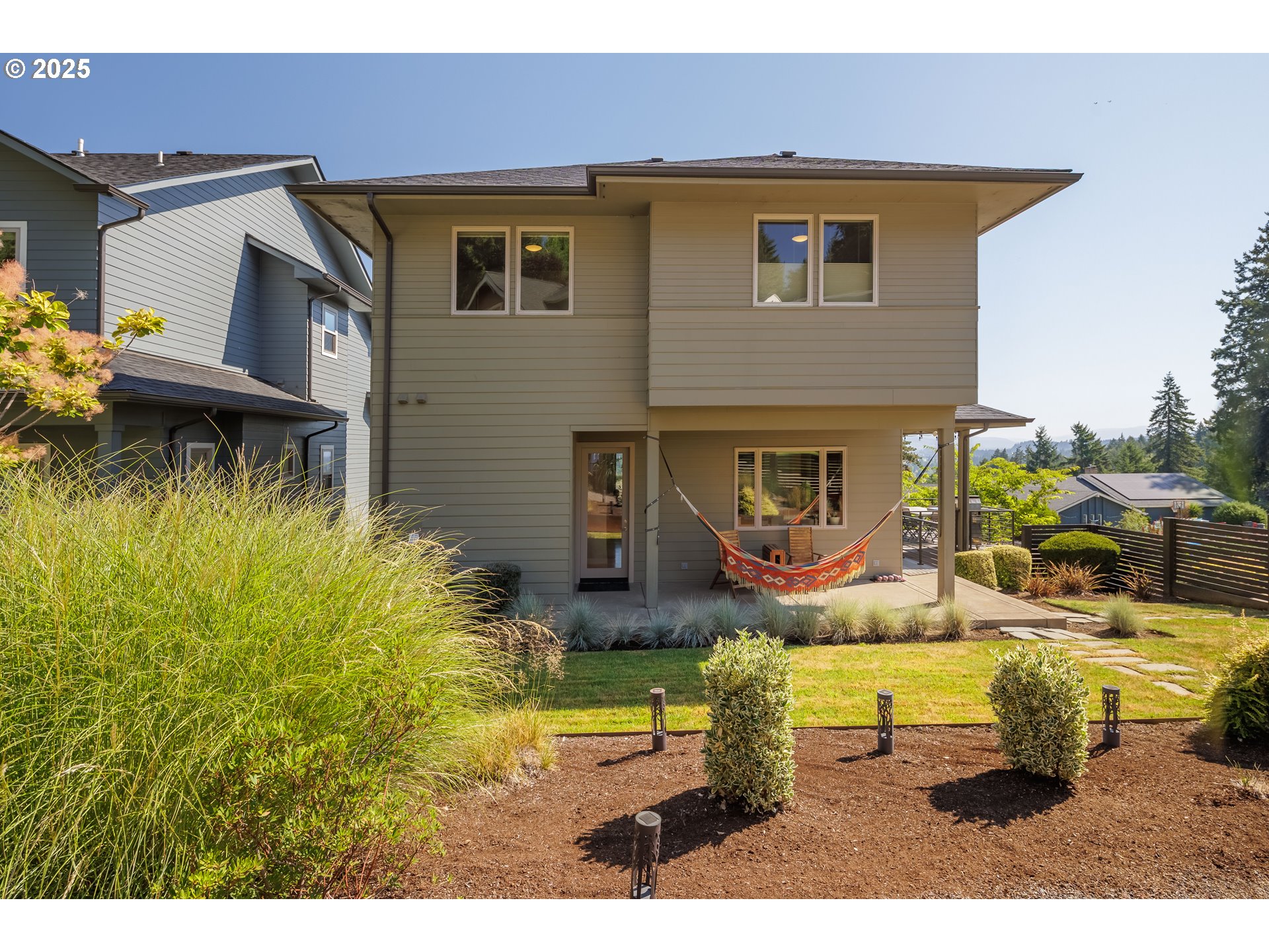 2490 PANORAMA DR