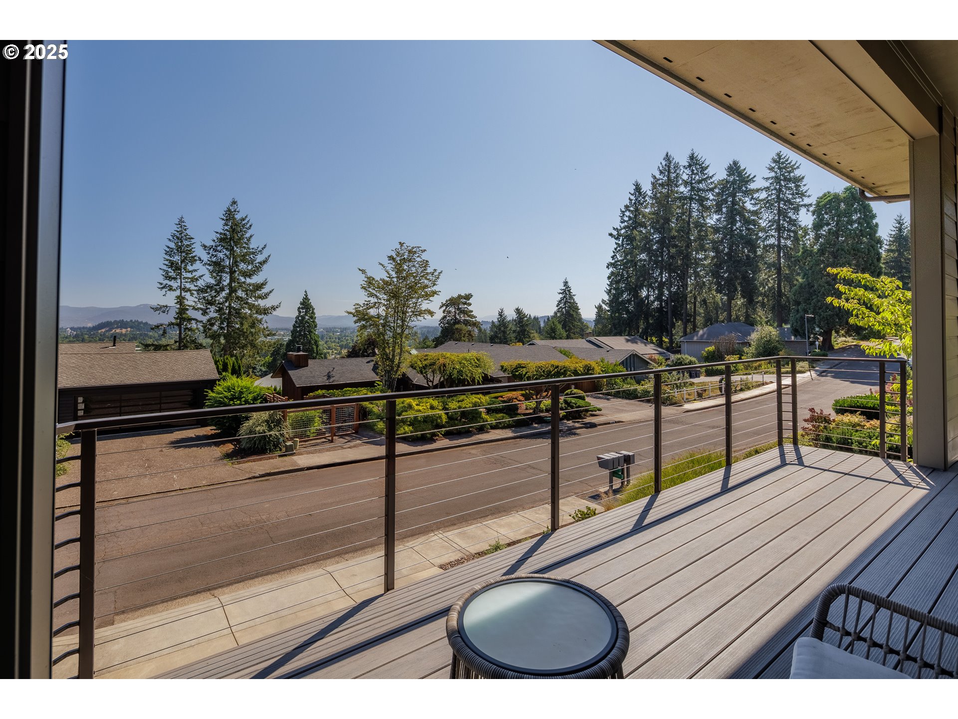 2490 PANORAMA DR