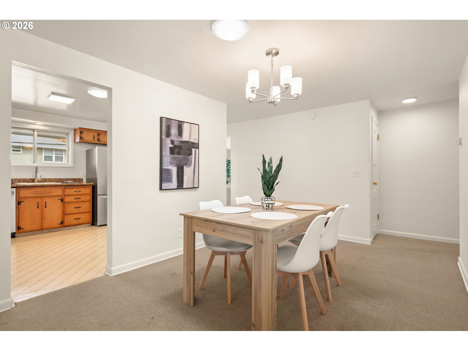 1090 E 28th AVE
