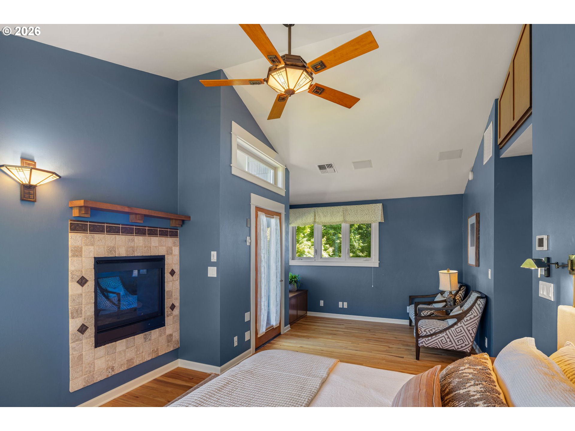 1949 GRAHAM DR
