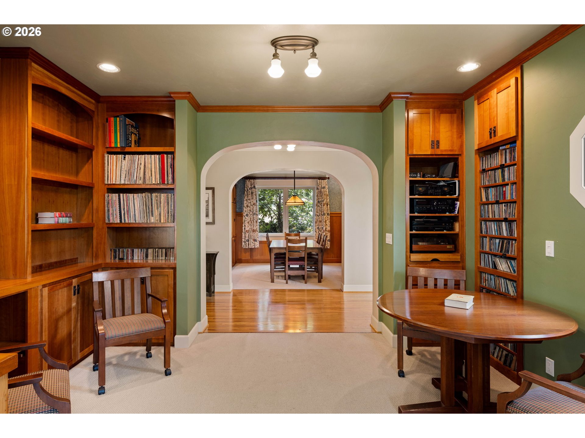 1949 GRAHAM DR