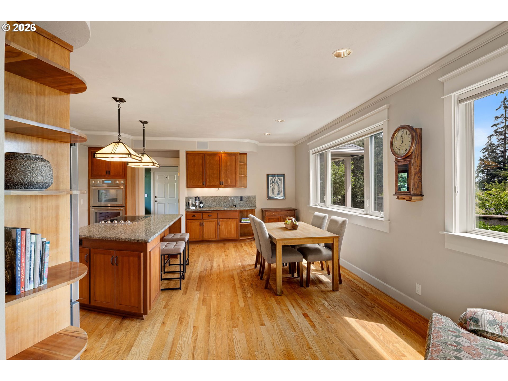 1949 GRAHAM DR
