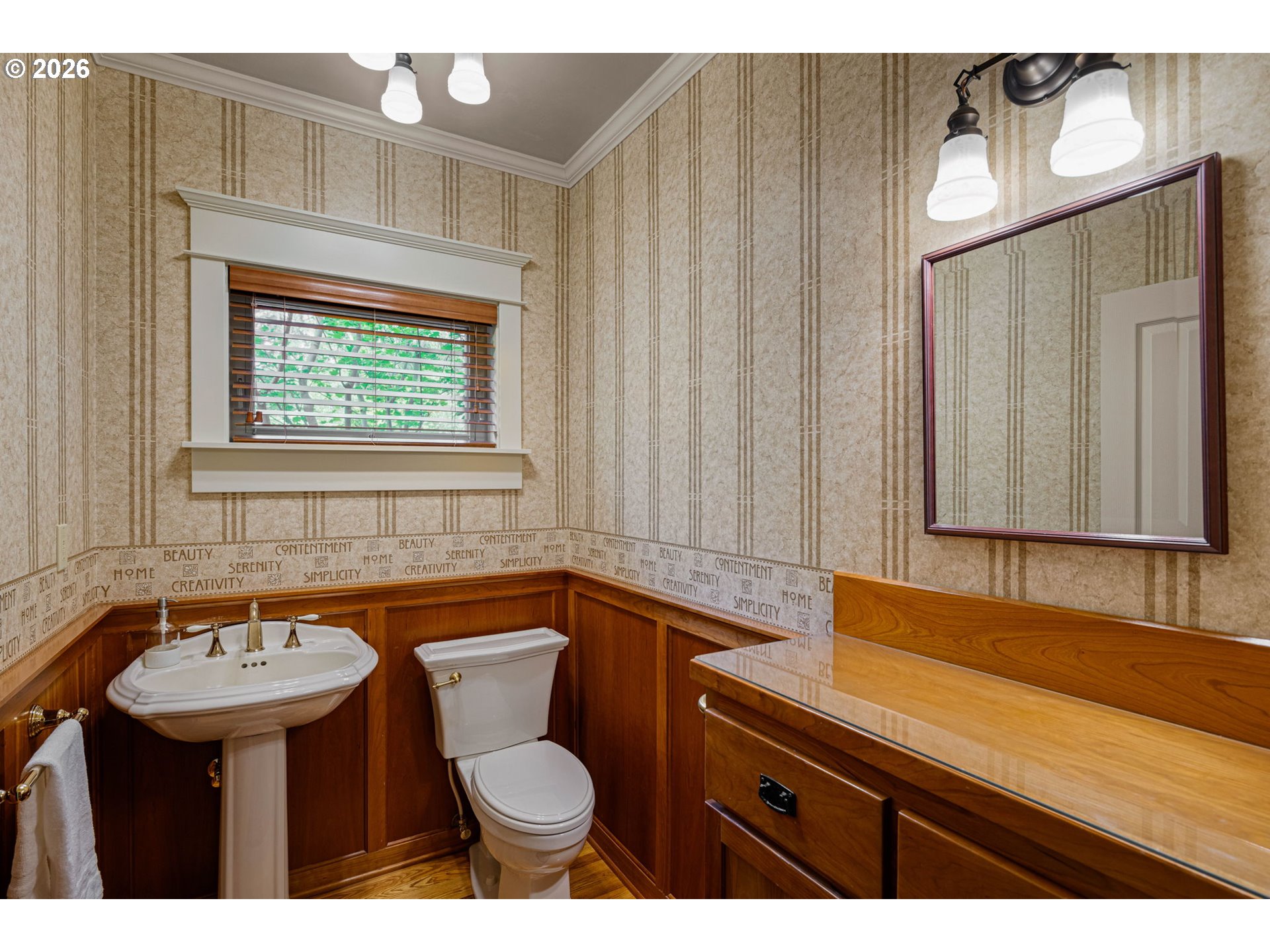 1949 GRAHAM DR