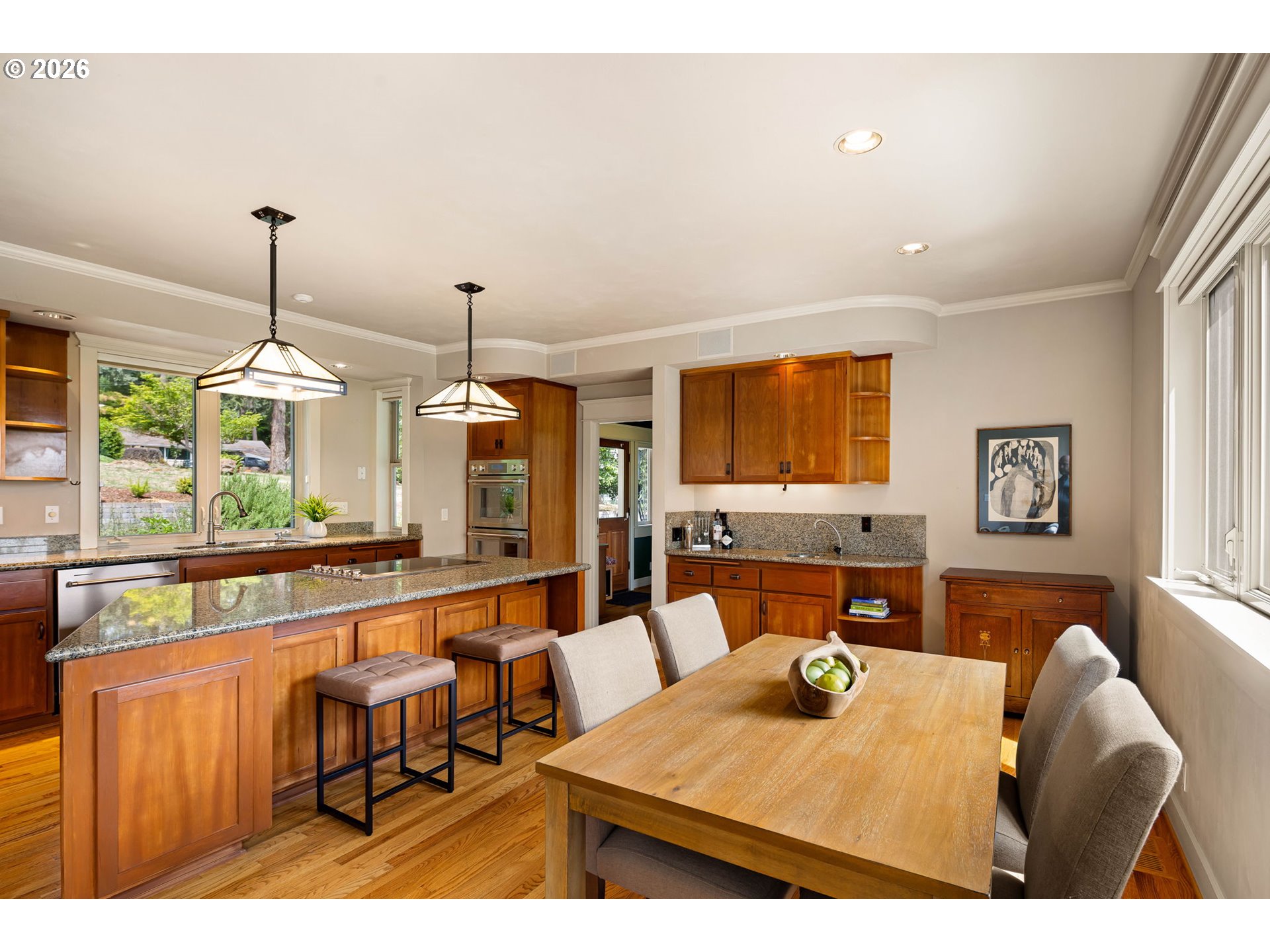 1949 GRAHAM DR