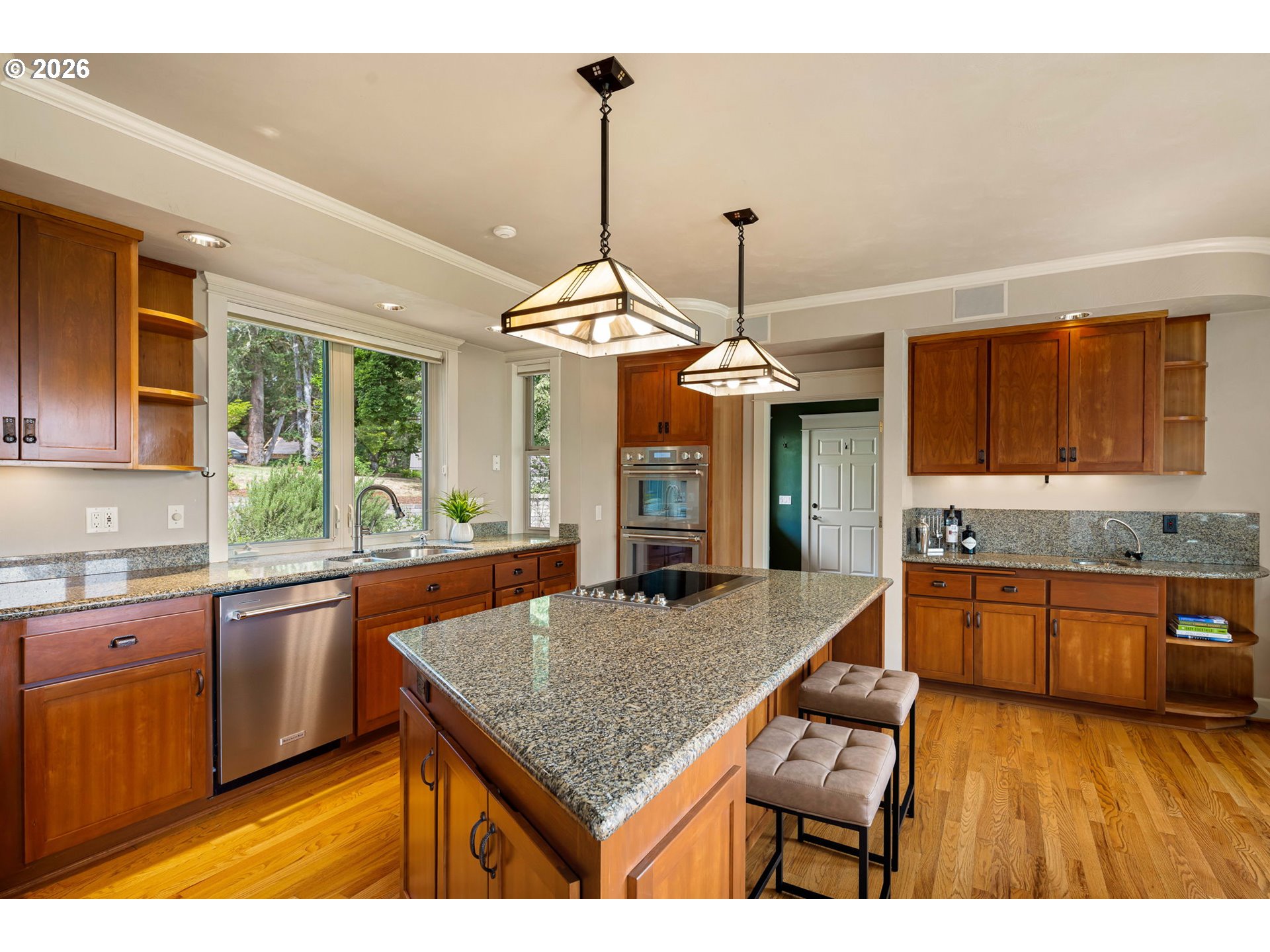 1949 GRAHAM DR
