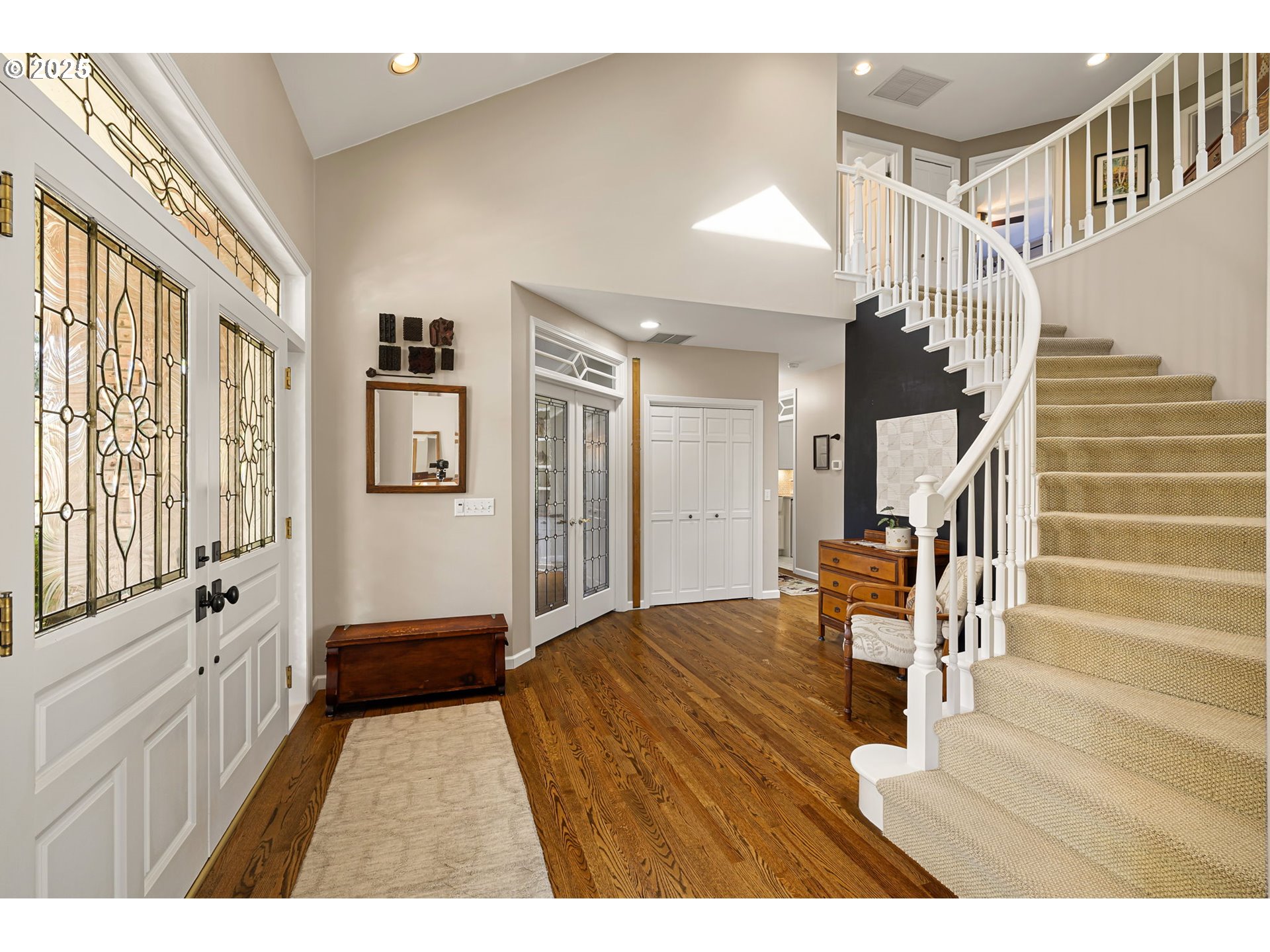 1333 VICTORIAN WAY