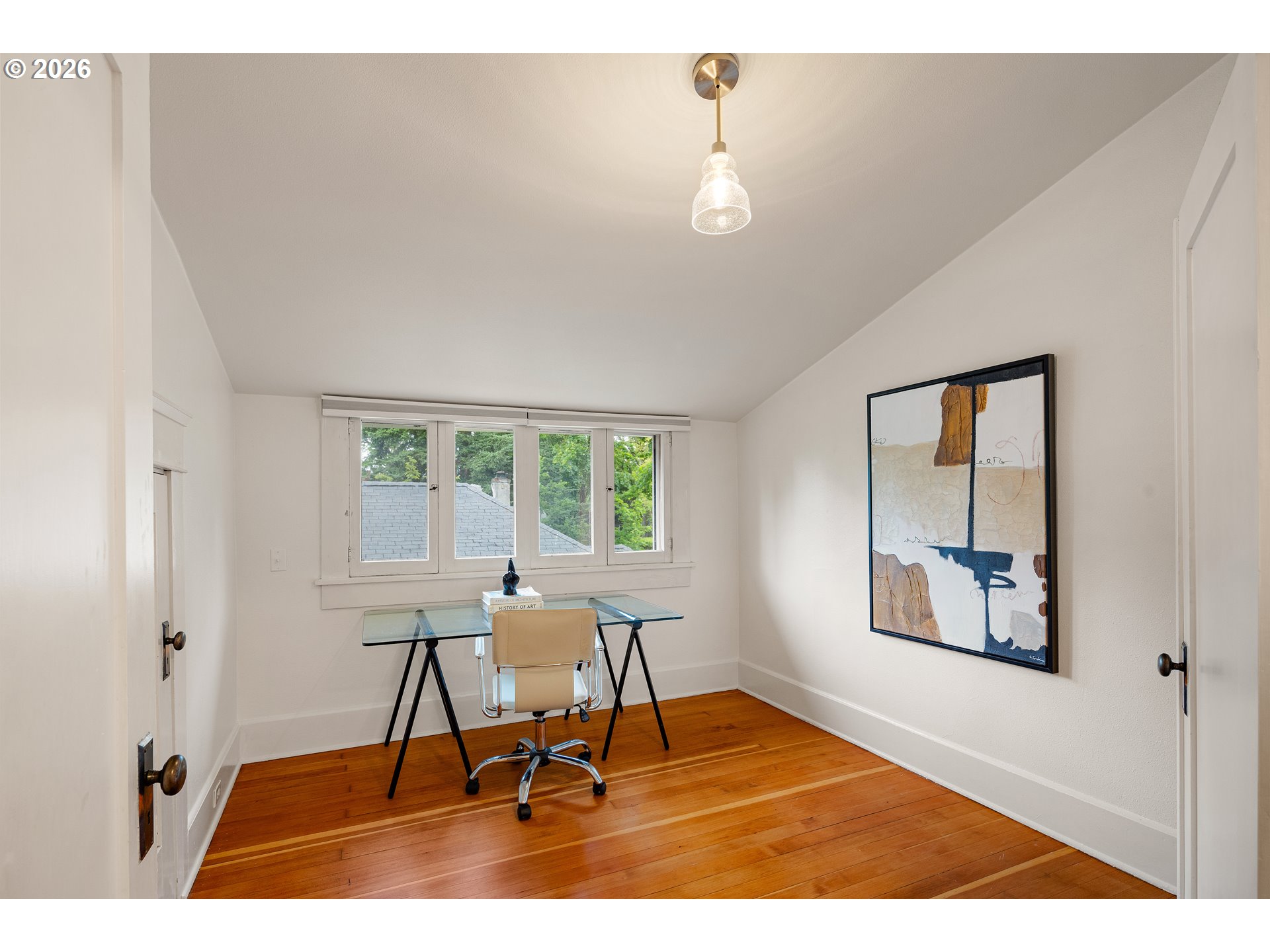 775 W 11th AVE