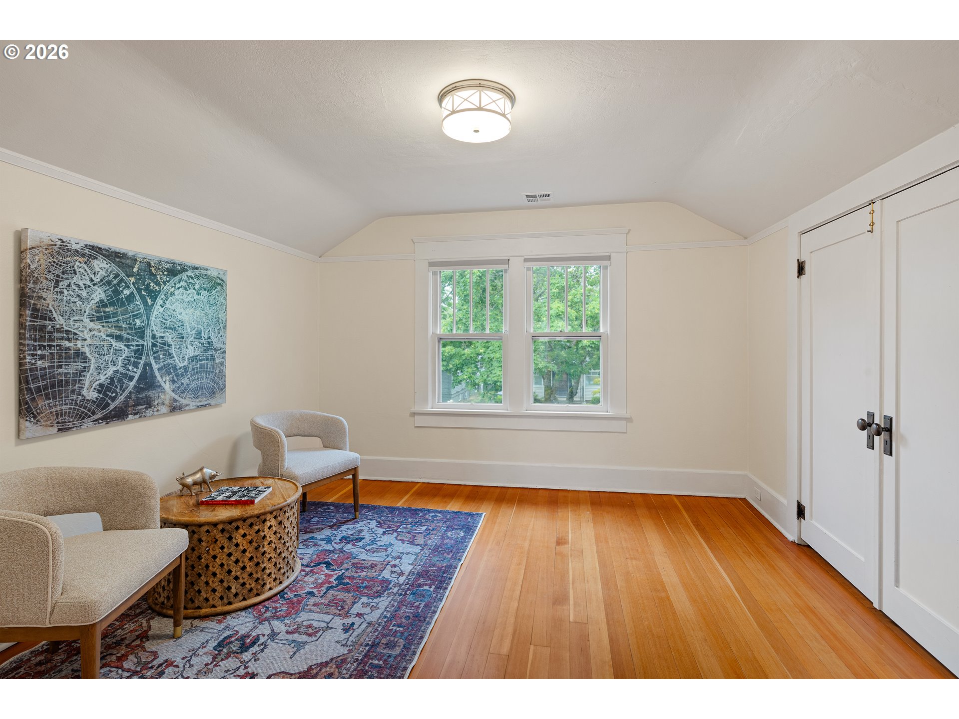 775 W 11th AVE