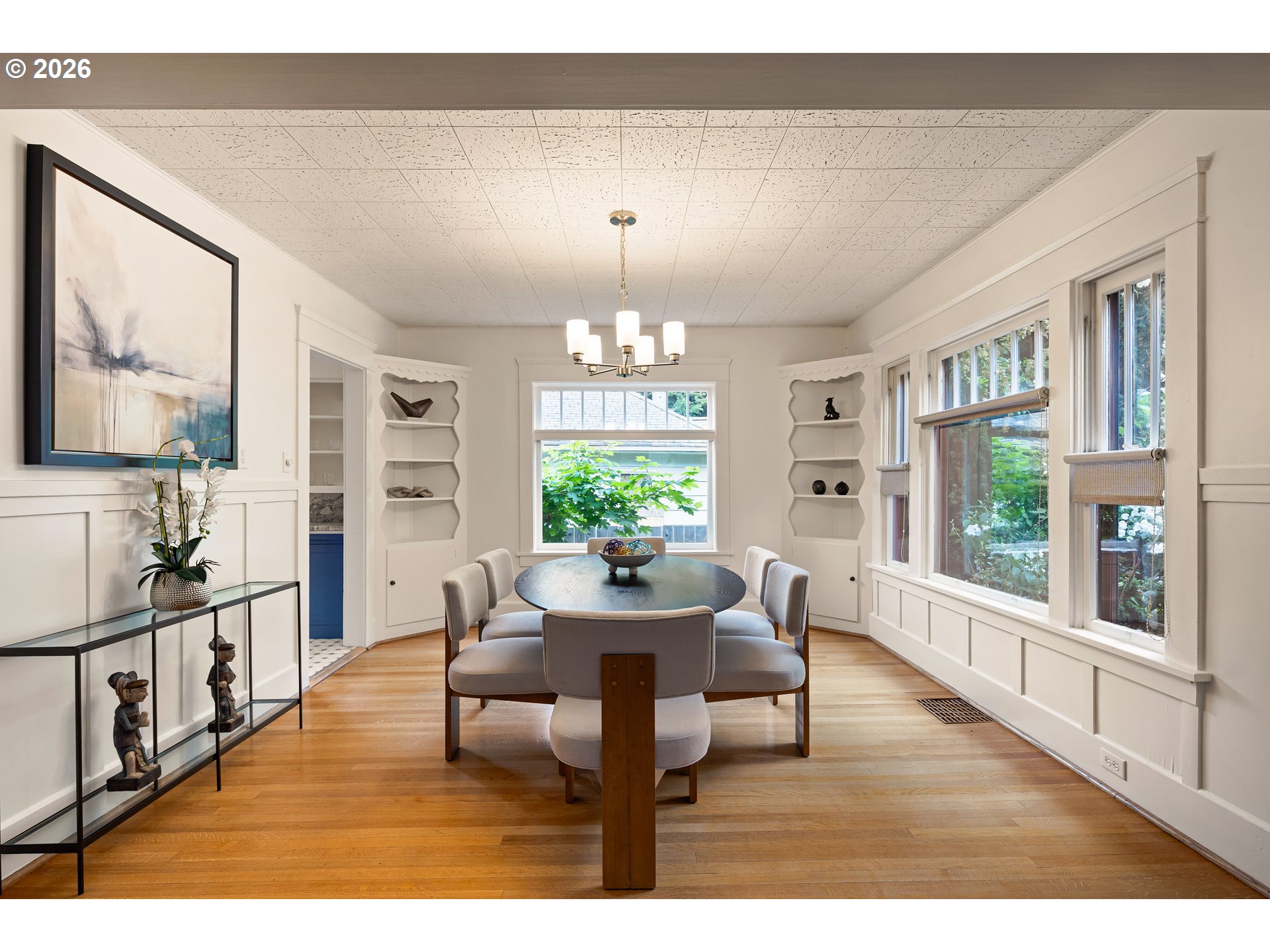 775 W 11th AVE