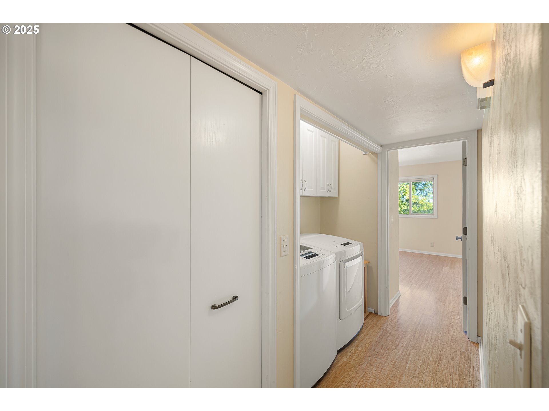 83 ROCKRIDGE DR