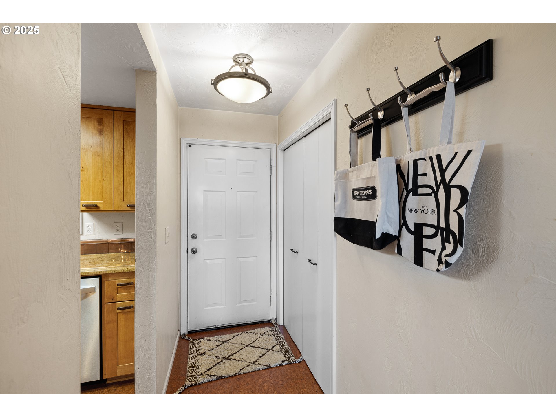 83 ROCKRIDGE DR