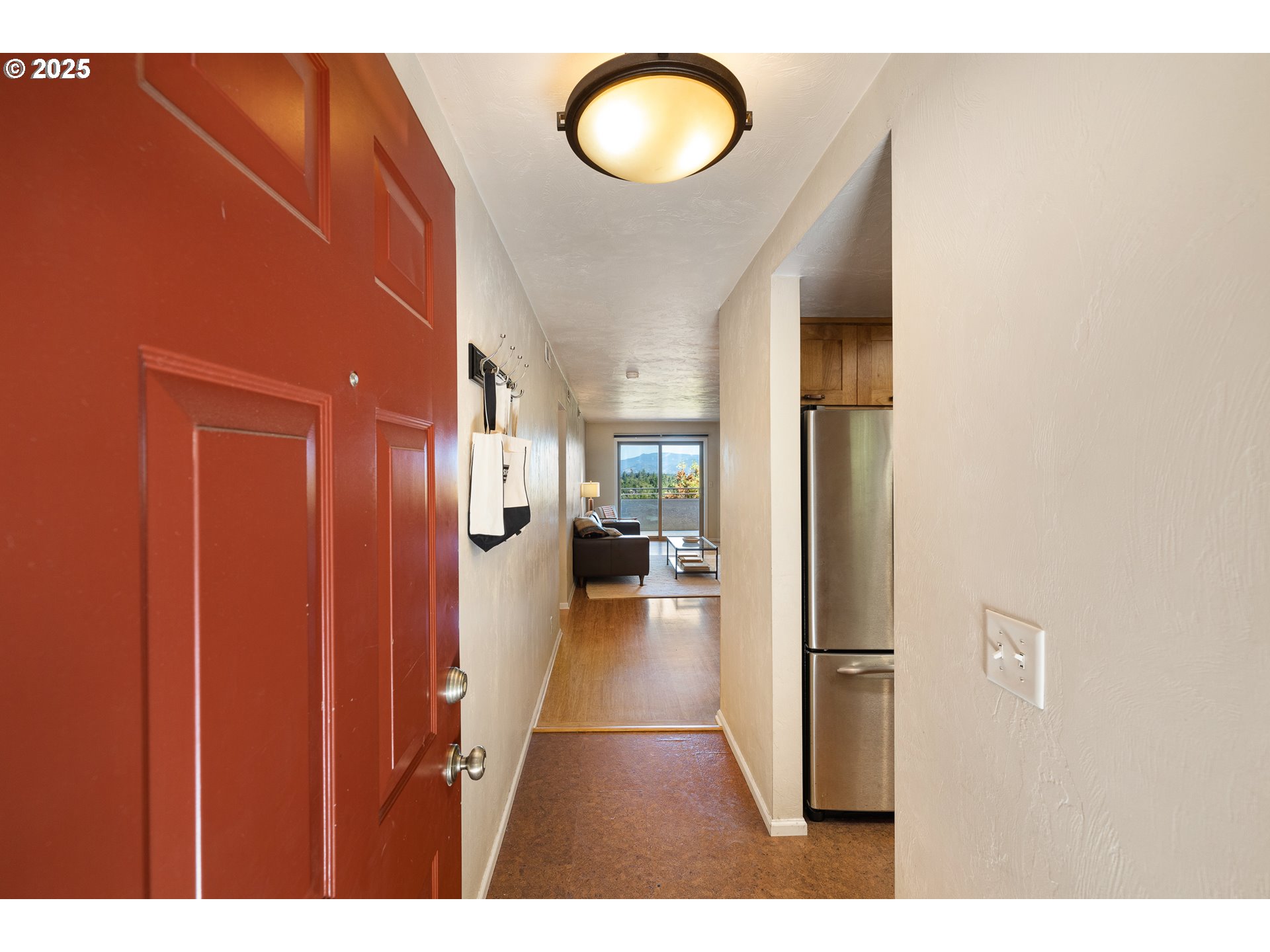 83 ROCKRIDGE DR