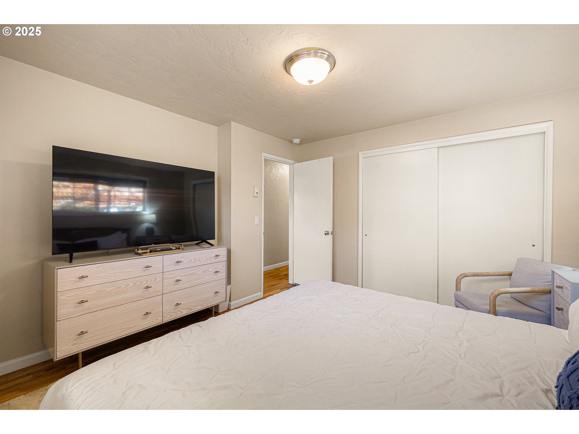 2235 POLK ST