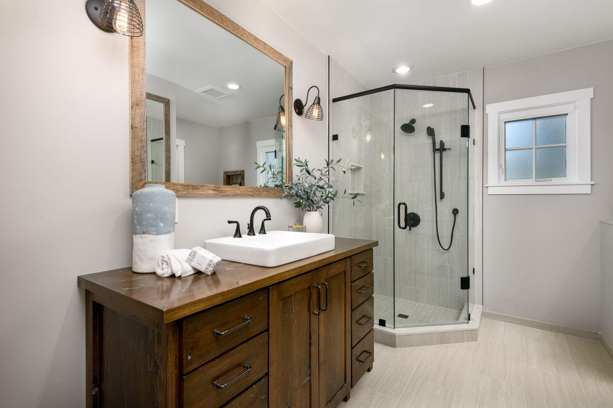 2775 Sycamore Canyon Road