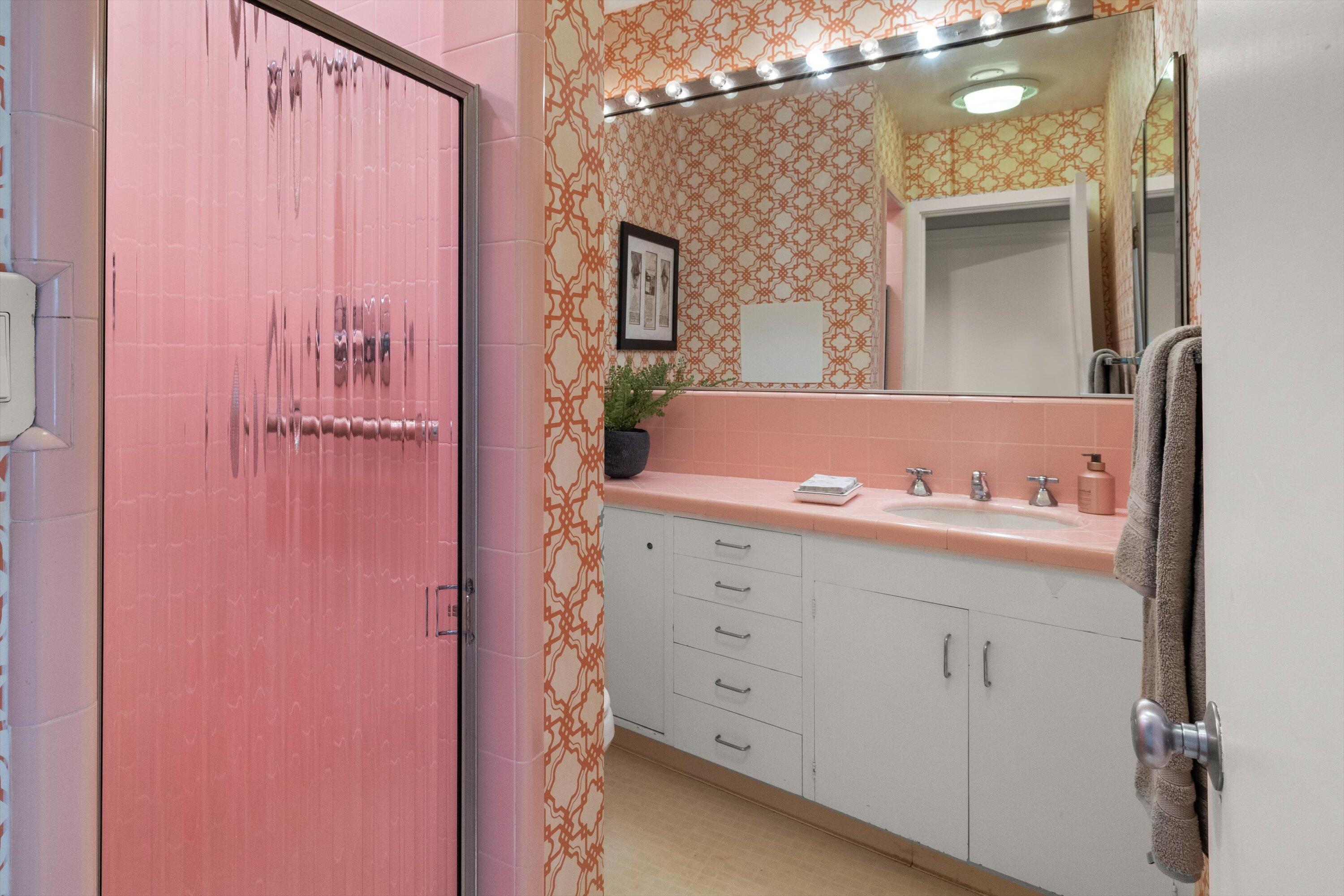 1666 San Leandro Lane