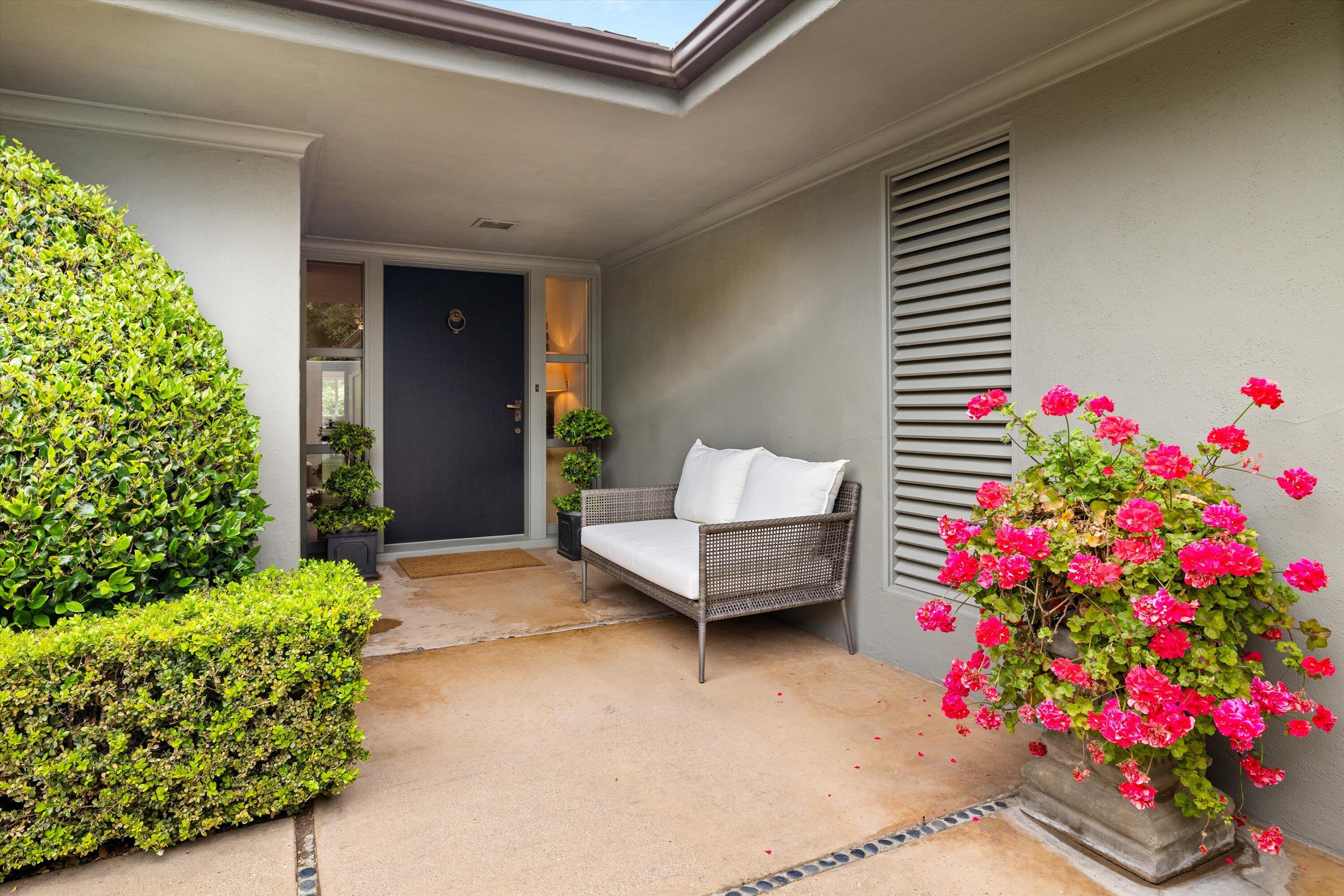 1666 San Leandro Lane