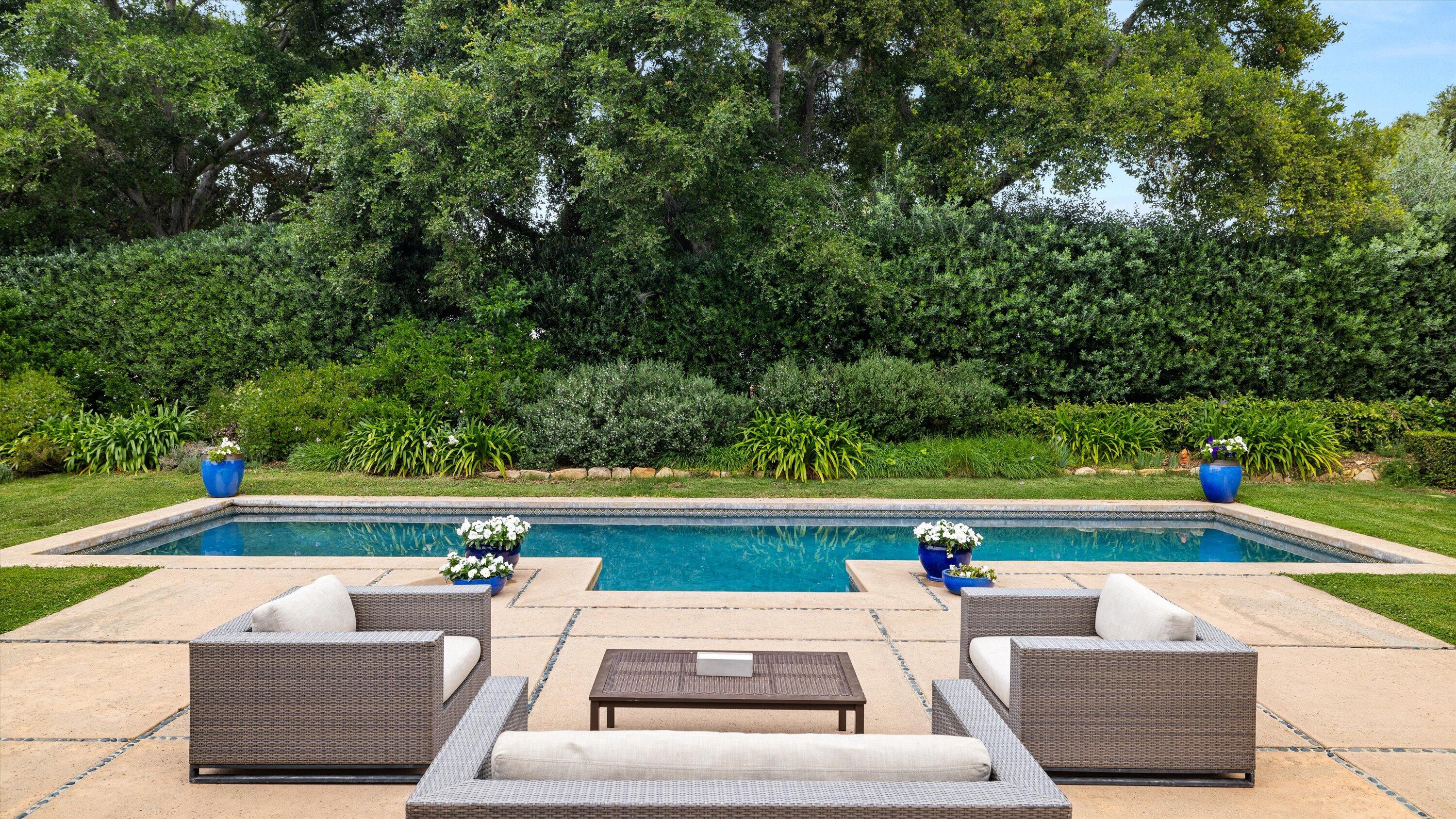 1666 San Leandro Lane