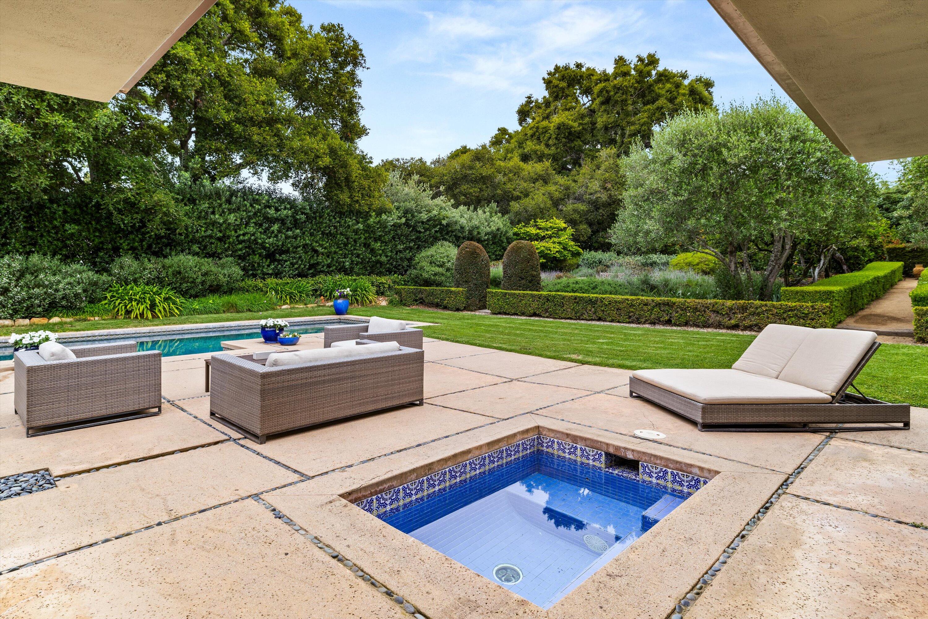 1666 San Leandro Lane