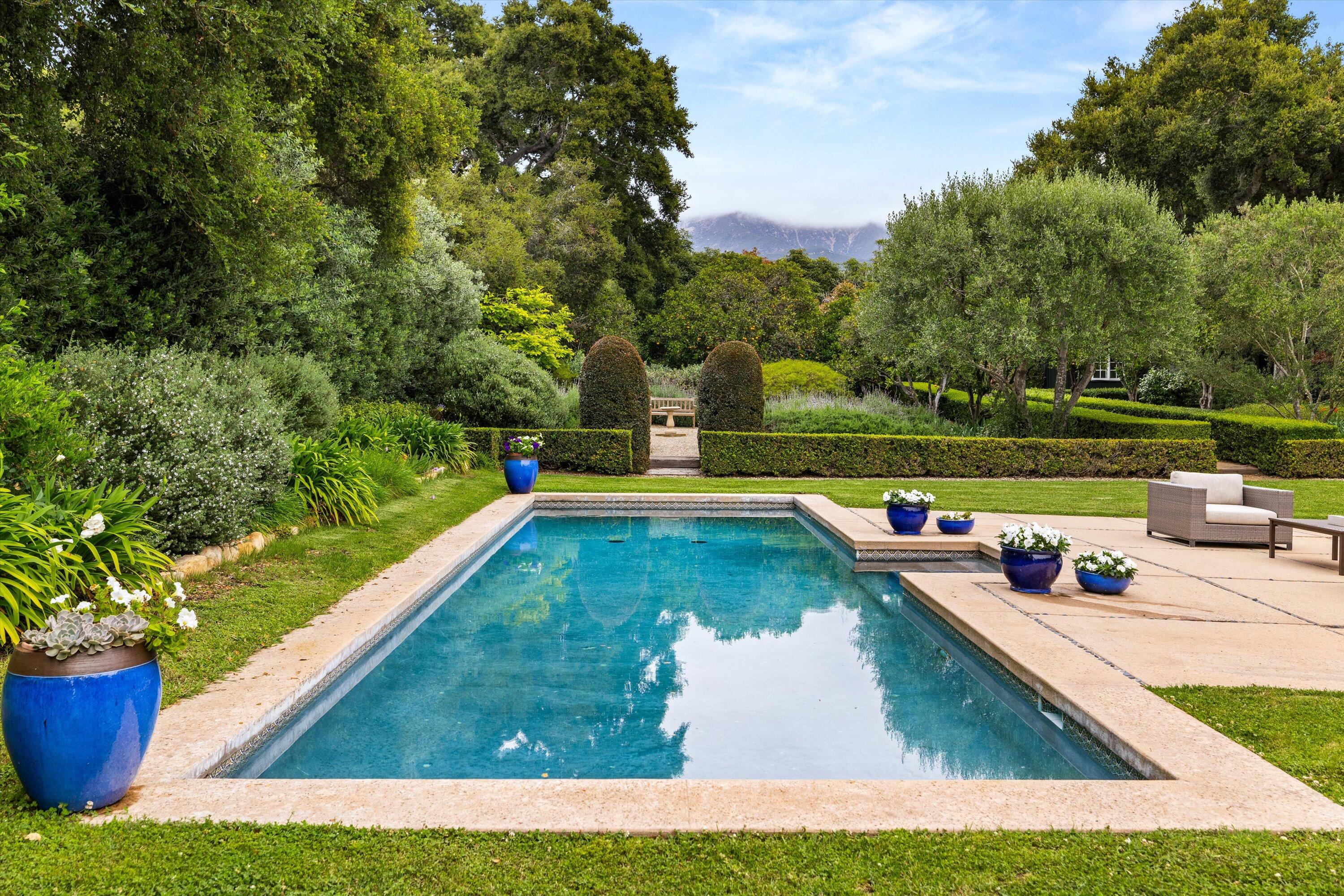 1666 San Leandro Lane