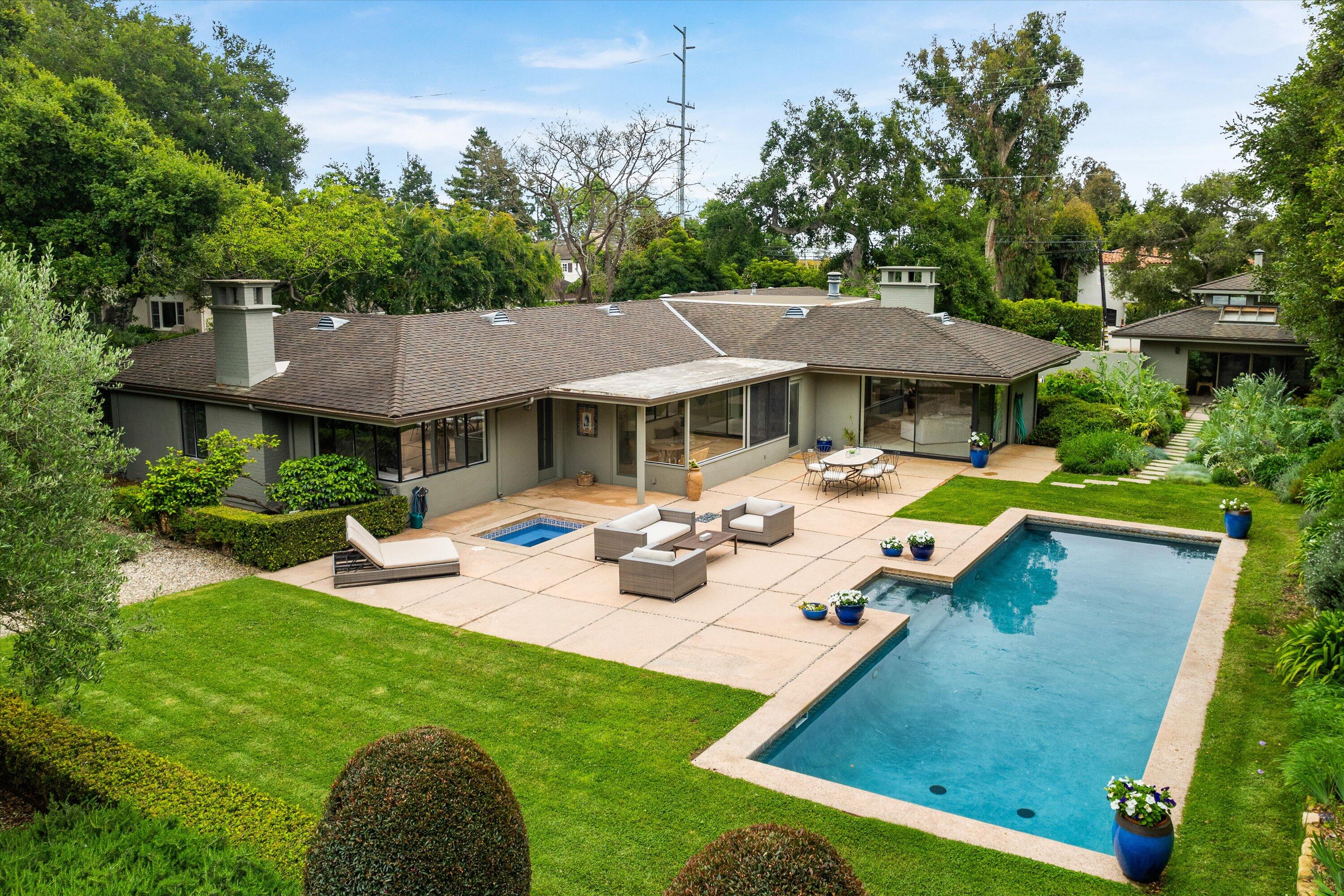 1666 San Leandro Lane