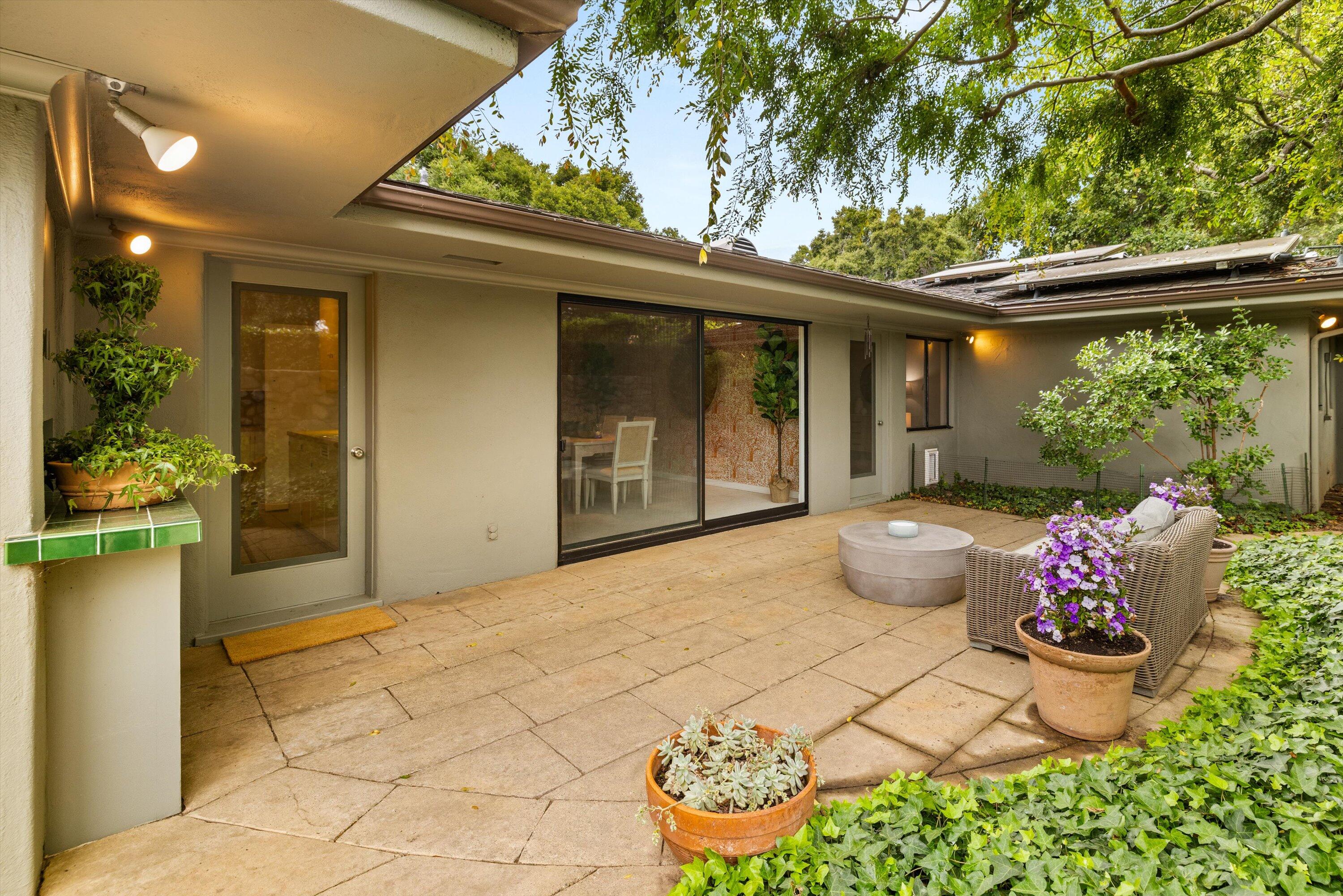 1666 San Leandro Lane