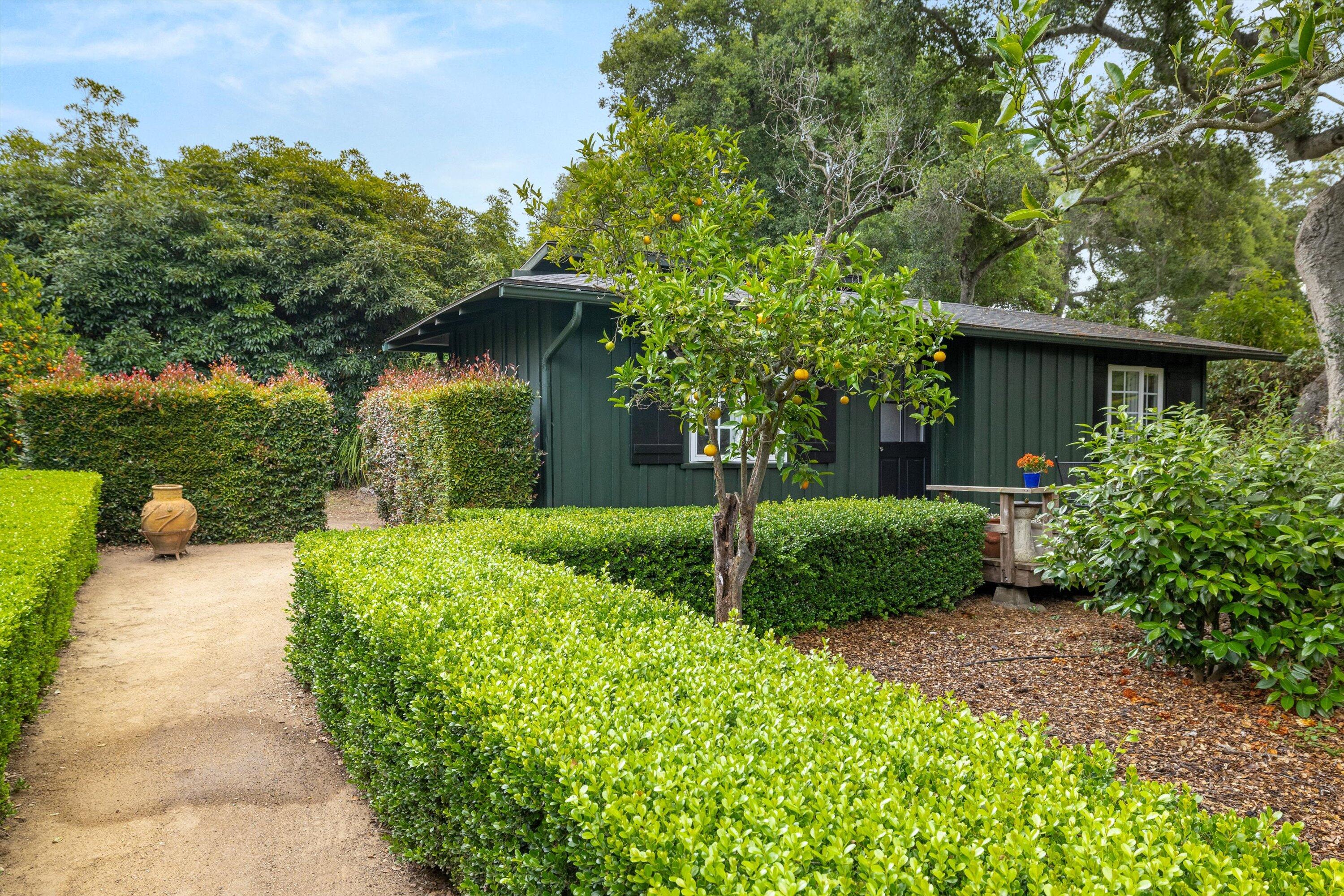 1666 San Leandro Lane