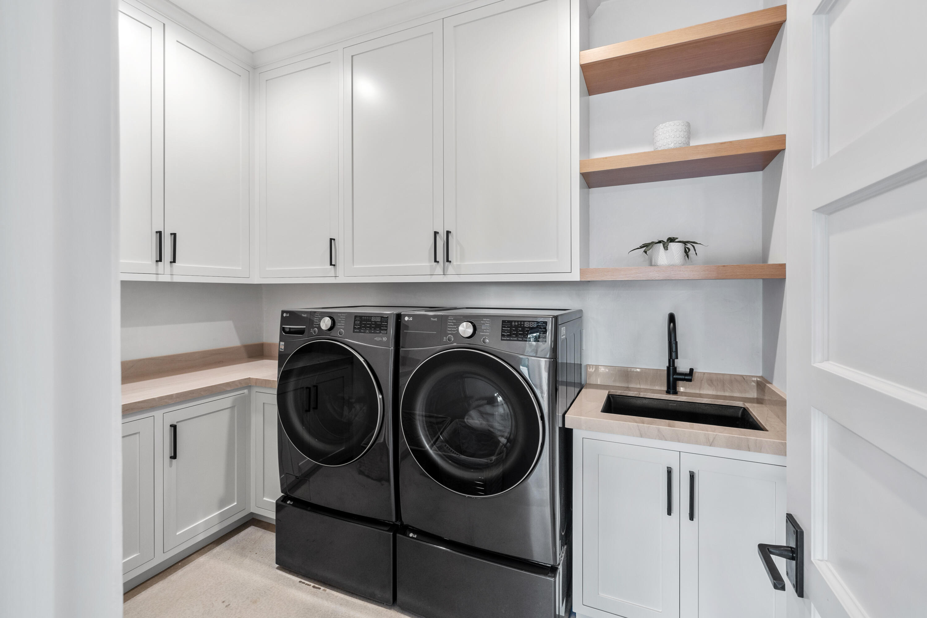 2775 Sycamore Canyon Road