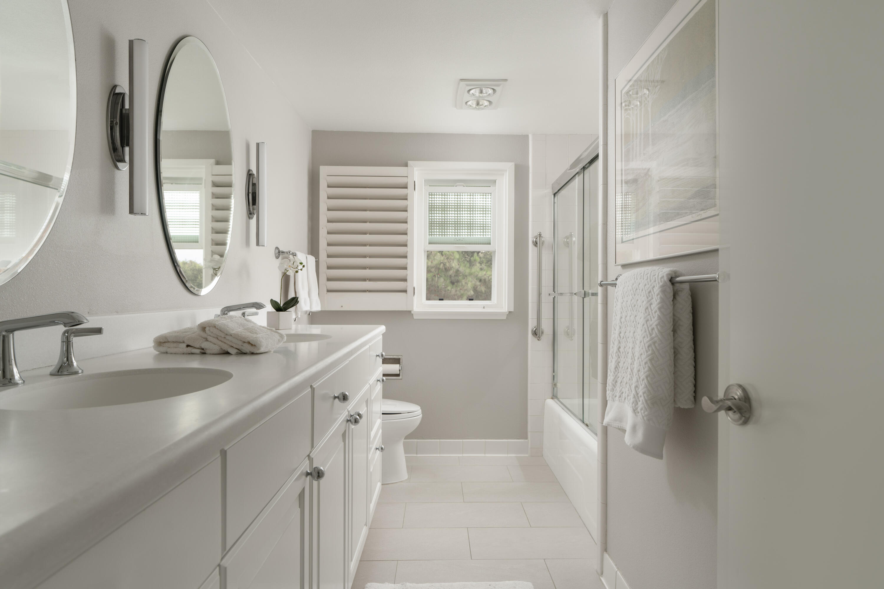 4563 Carriage Hill Drive