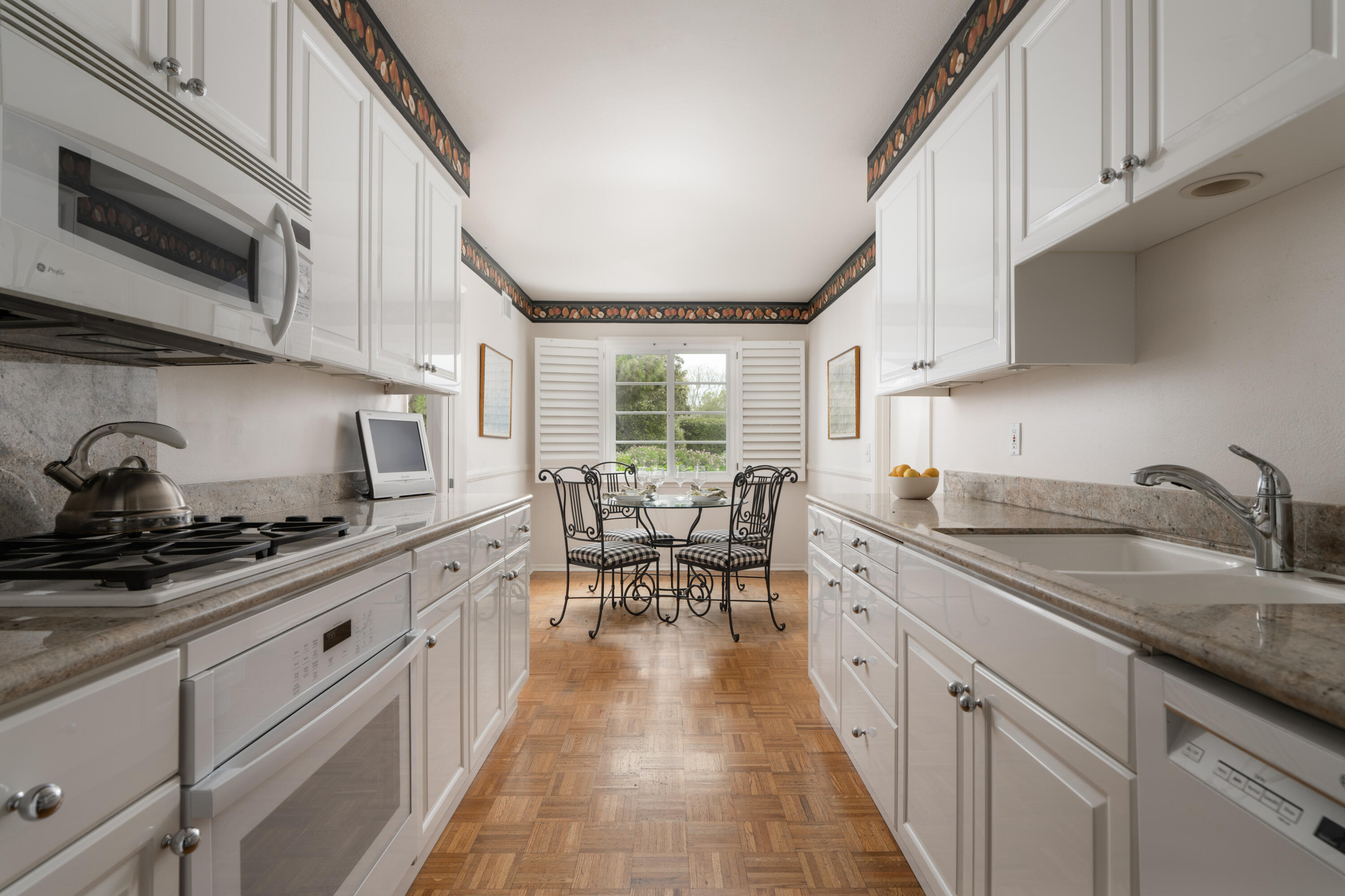 4563 Carriage Hill Drive
