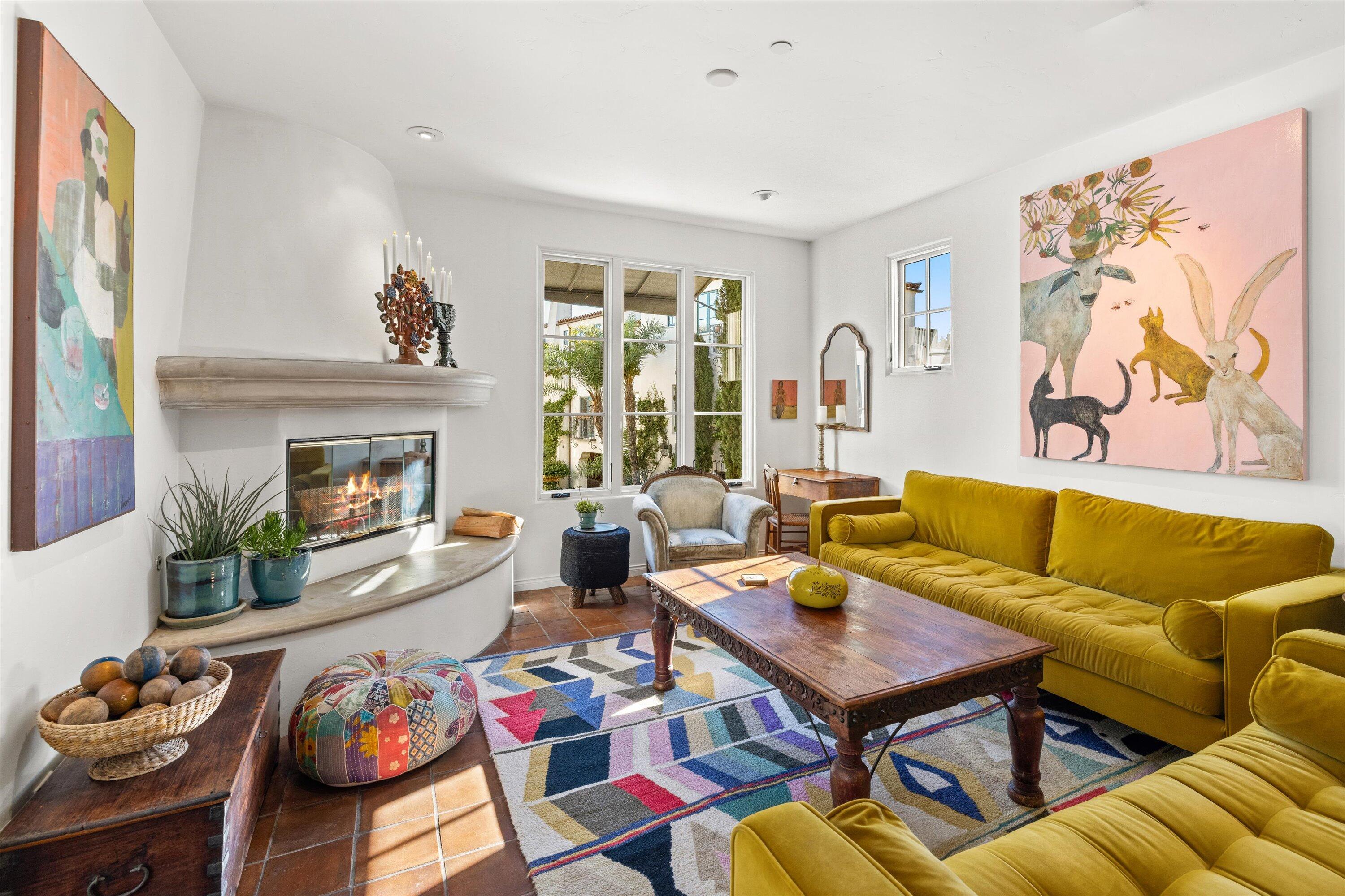 218 Santa Barbara Street Unit: C