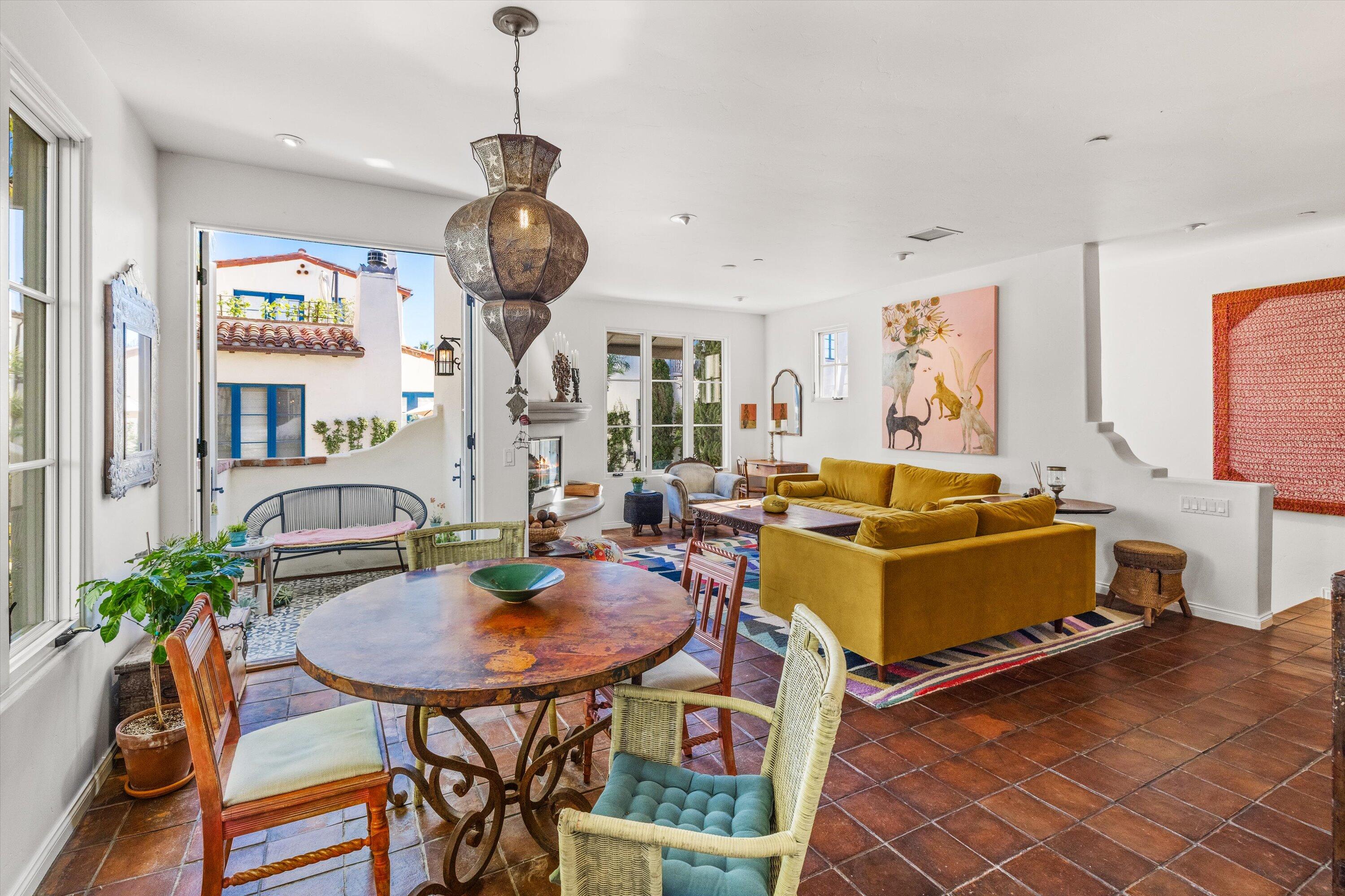 218 Santa Barbara Street Unit: C