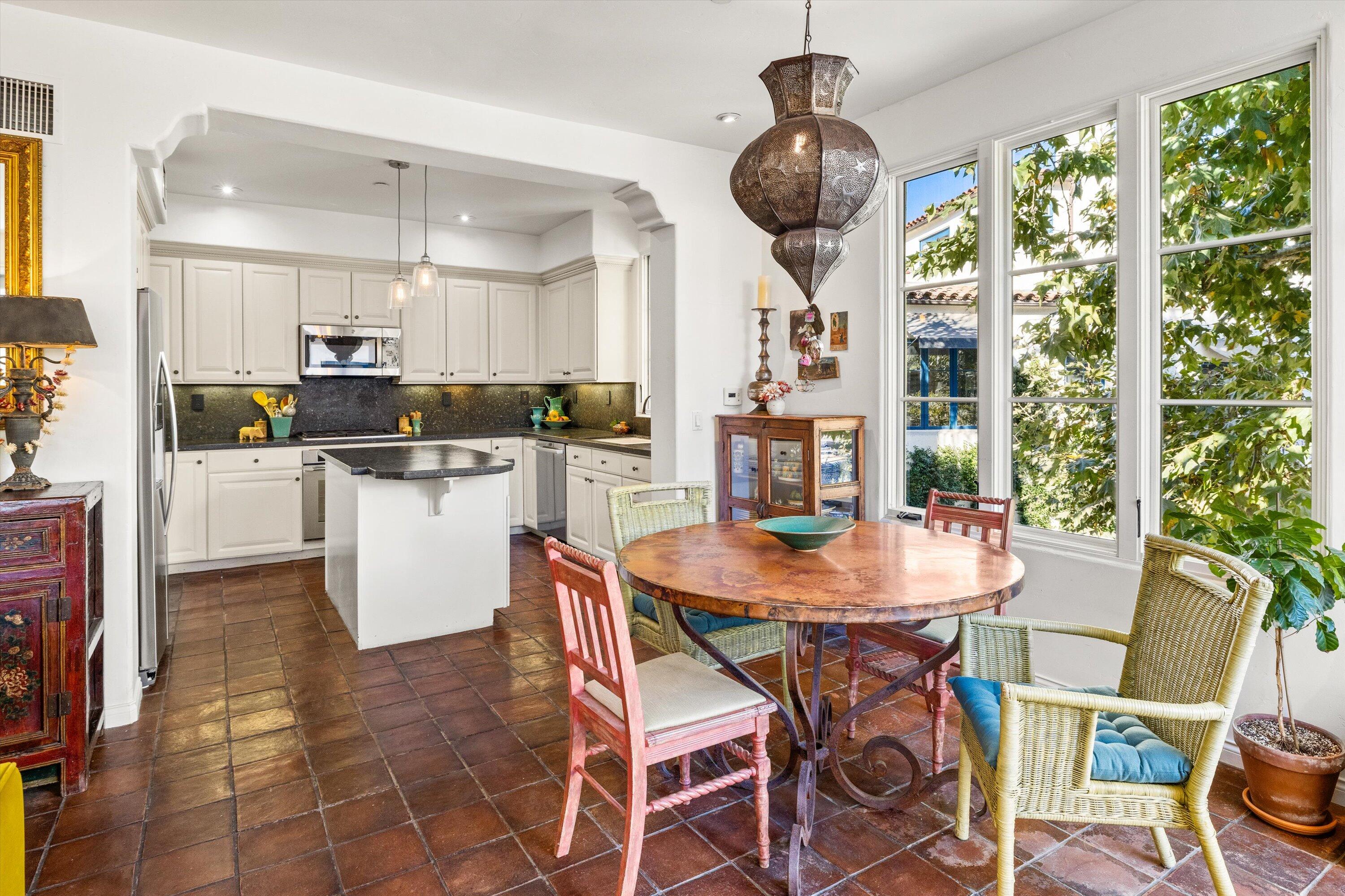 218 Santa Barbara Street Unit: C