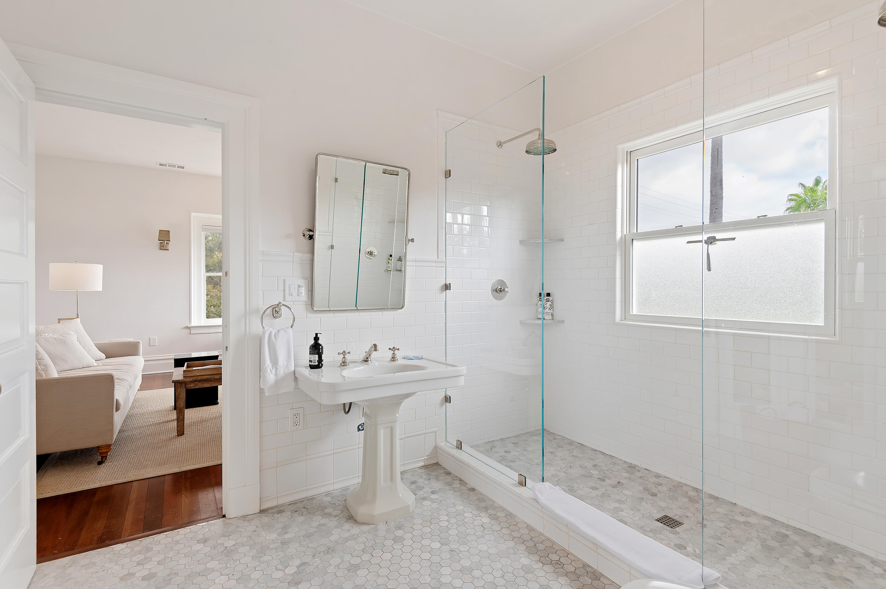 100 W Valerio Street