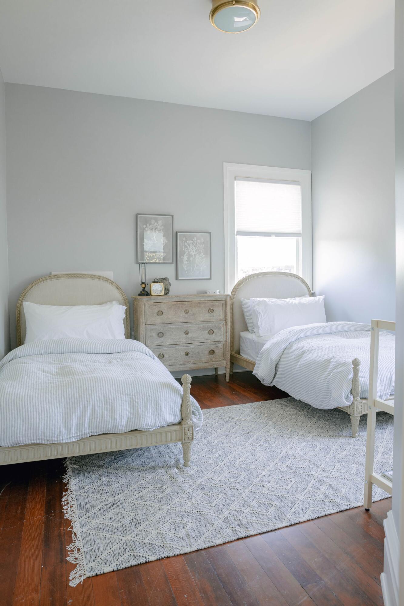 100 W Valerio Street