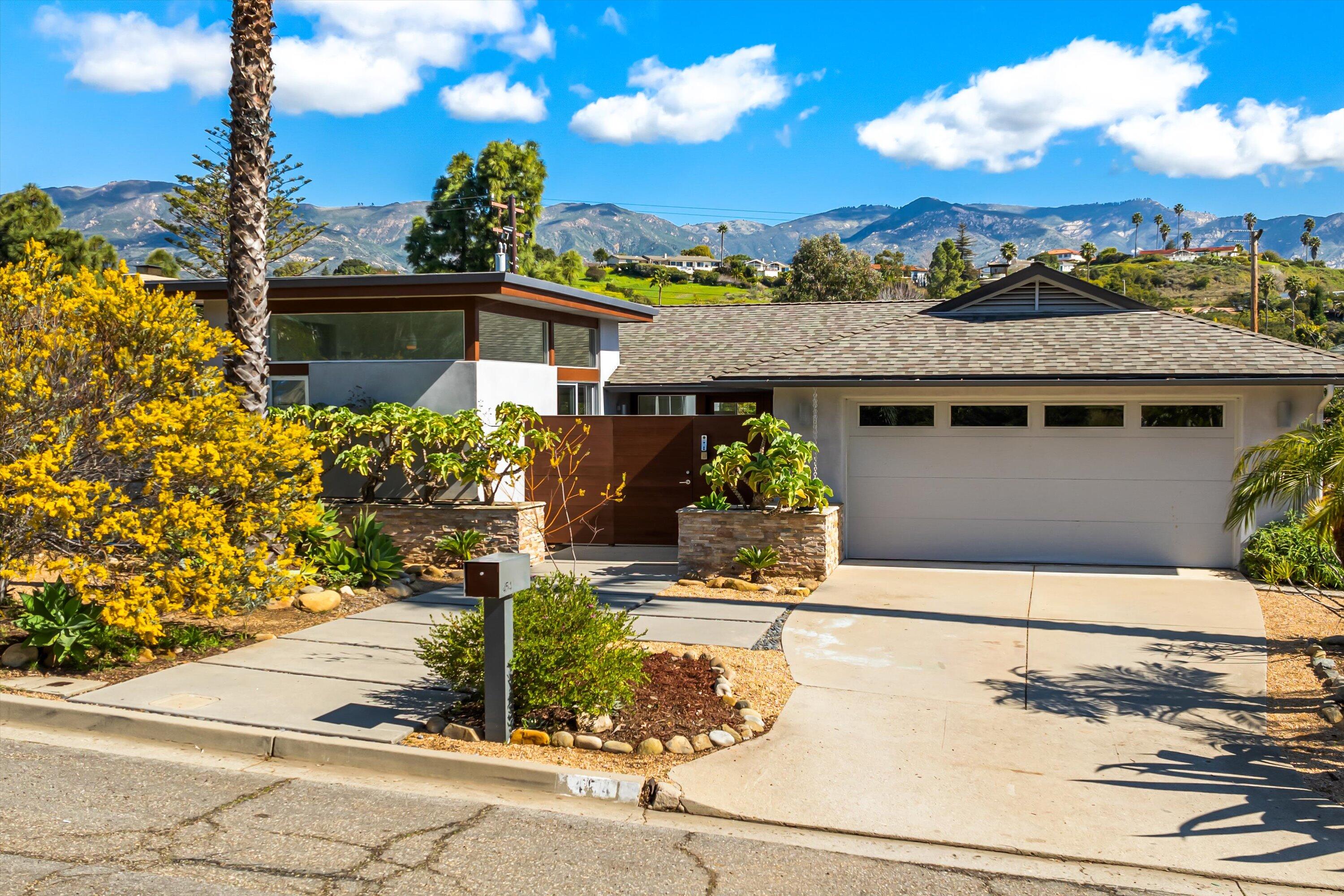 454 Vaquero Lane