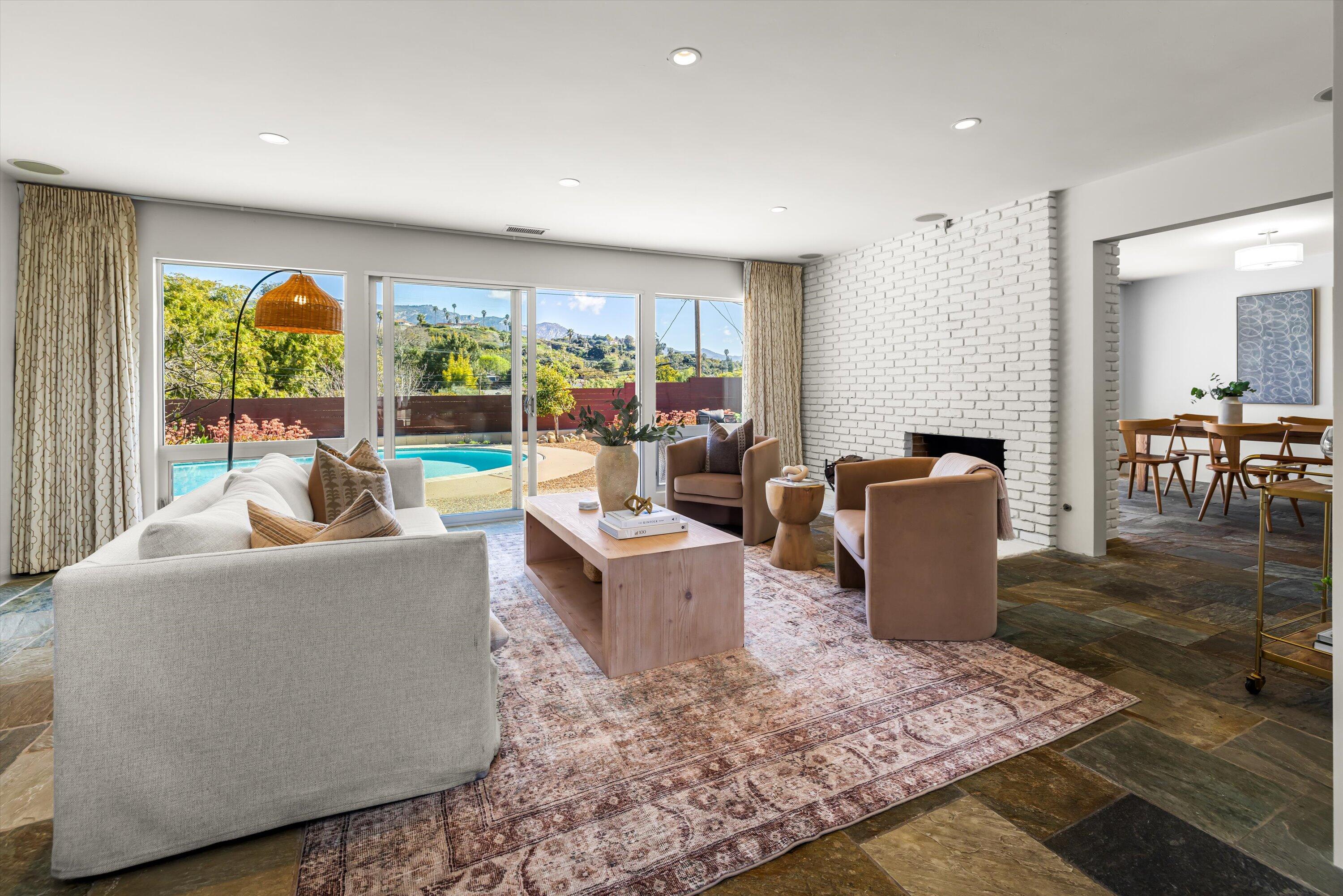 454 Vaquero Lane