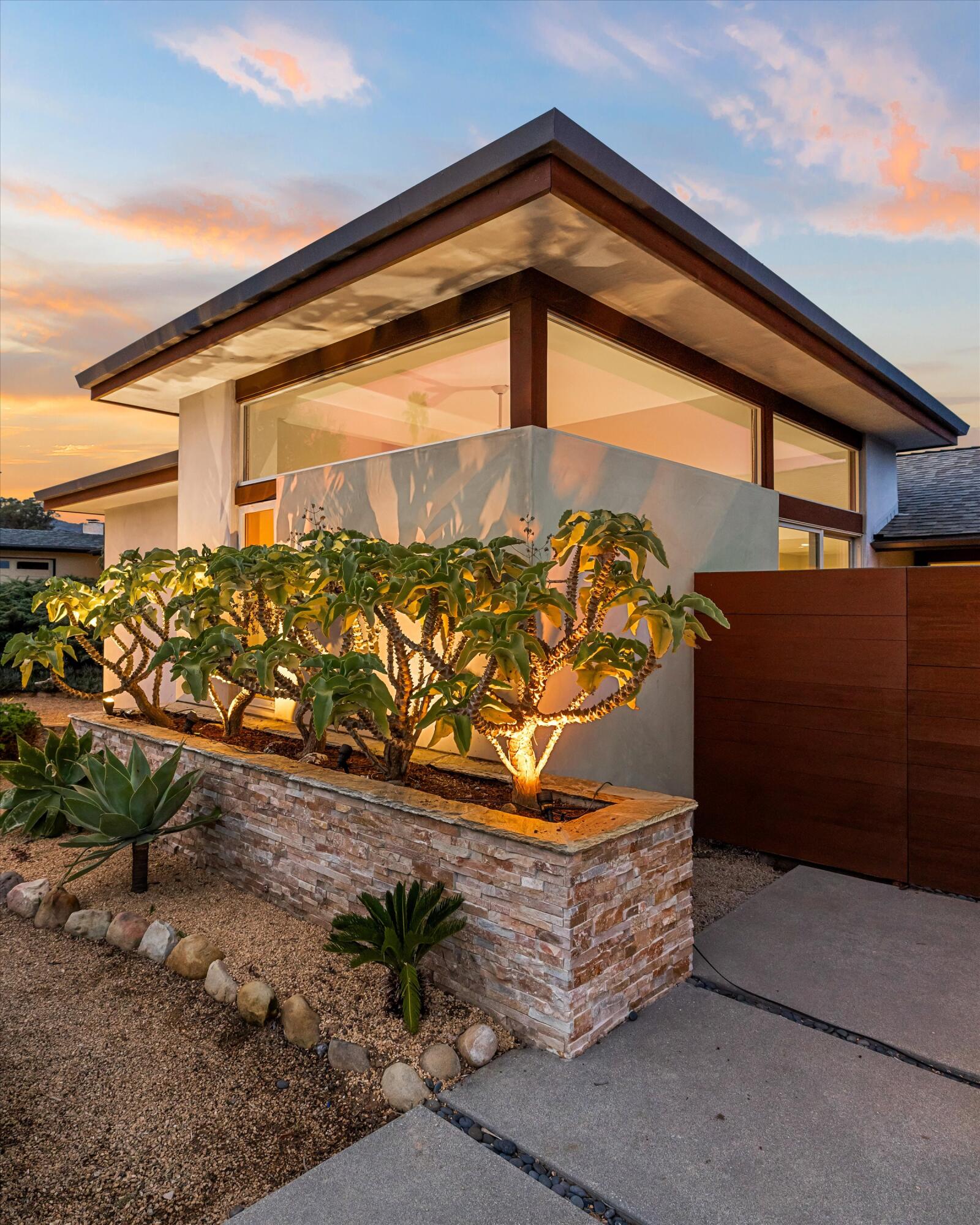 454 Vaquero Lane