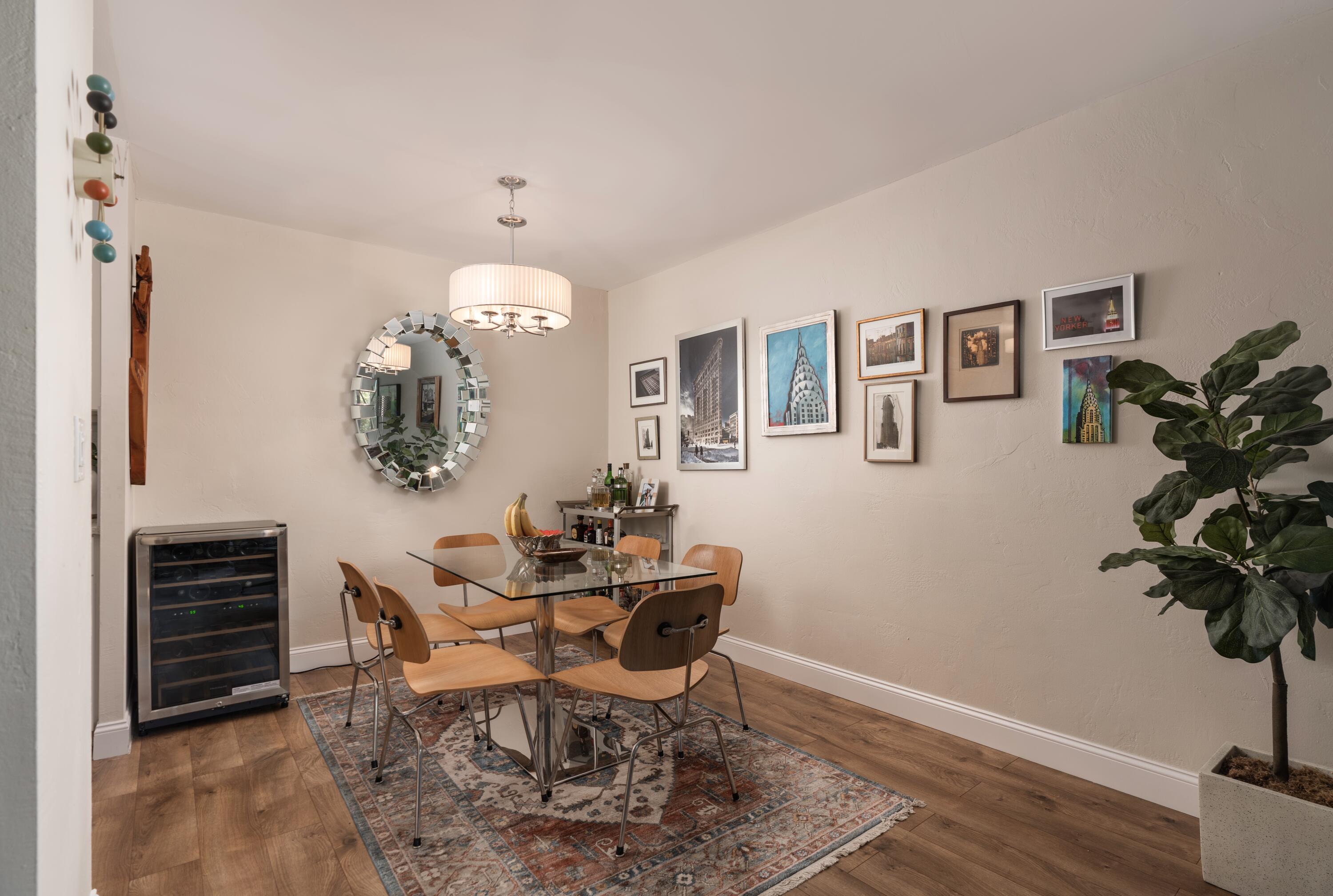 2727 Miradero Drive, 305
