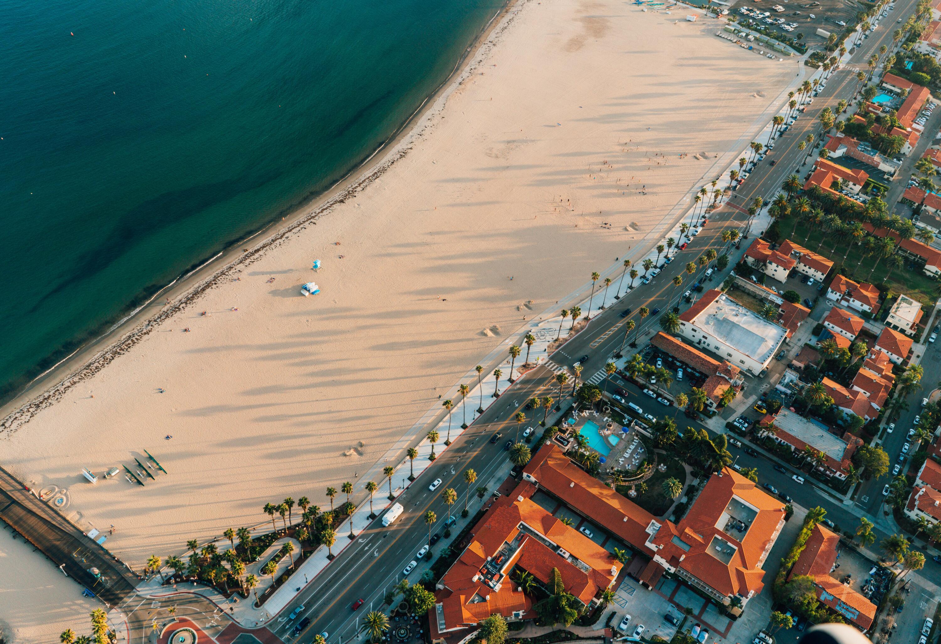 122 W Yanonali Street